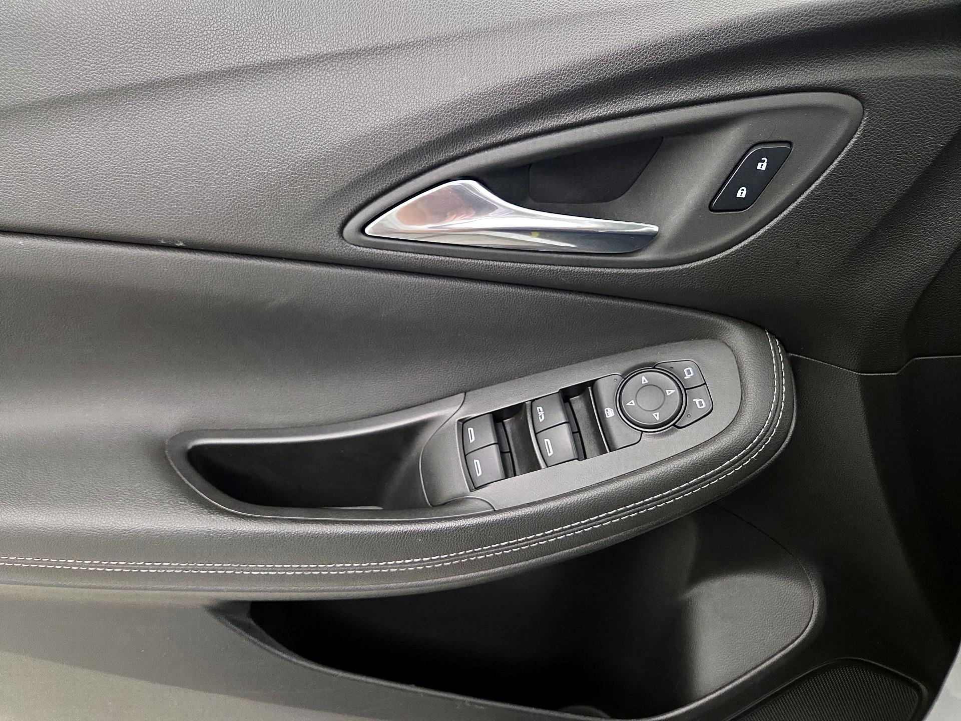 Thumbnail: 2025 Buick Encore GX - 12