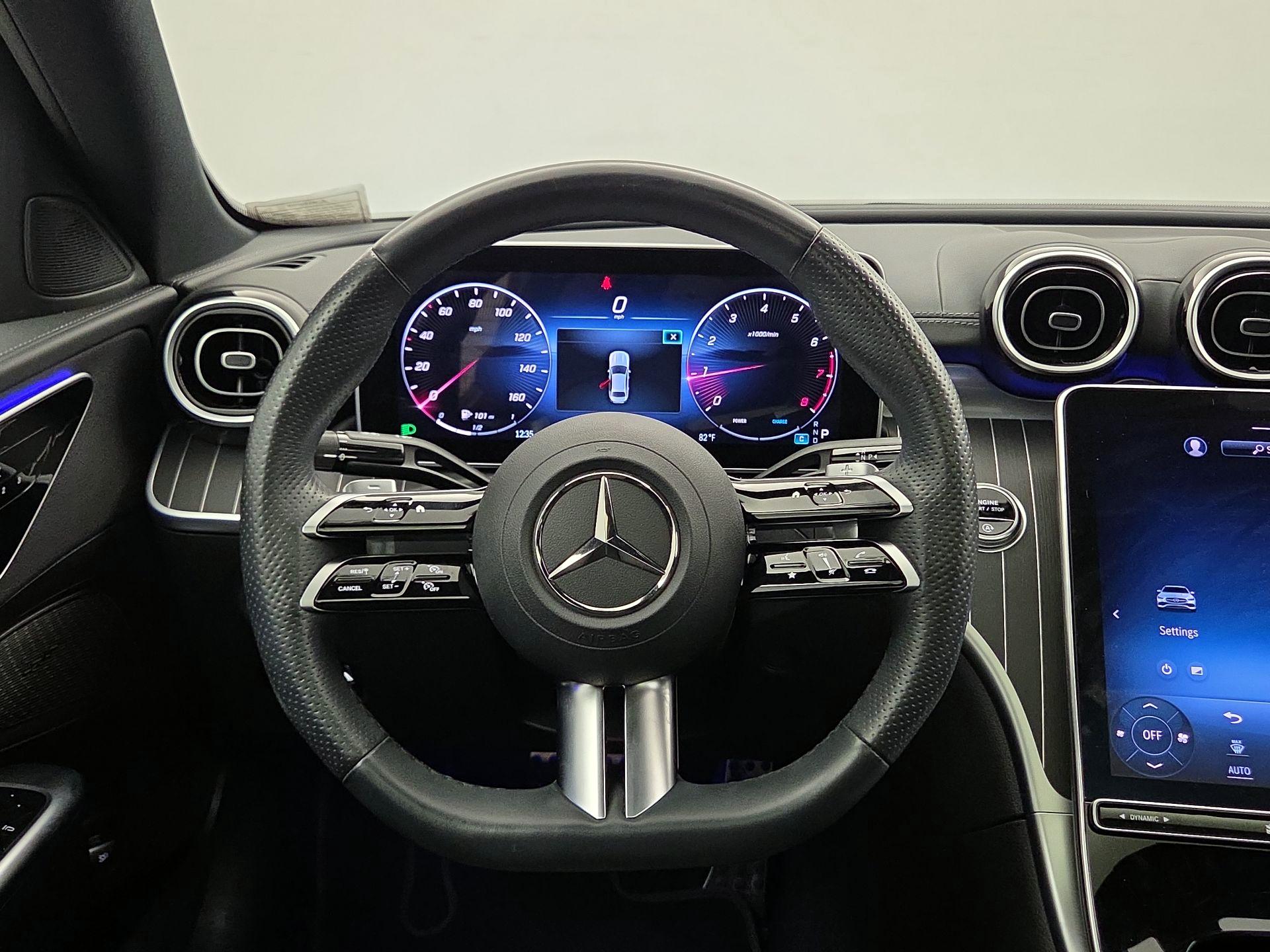 Thumbnail: 2023 Mercedes-Benz C-Class - 10