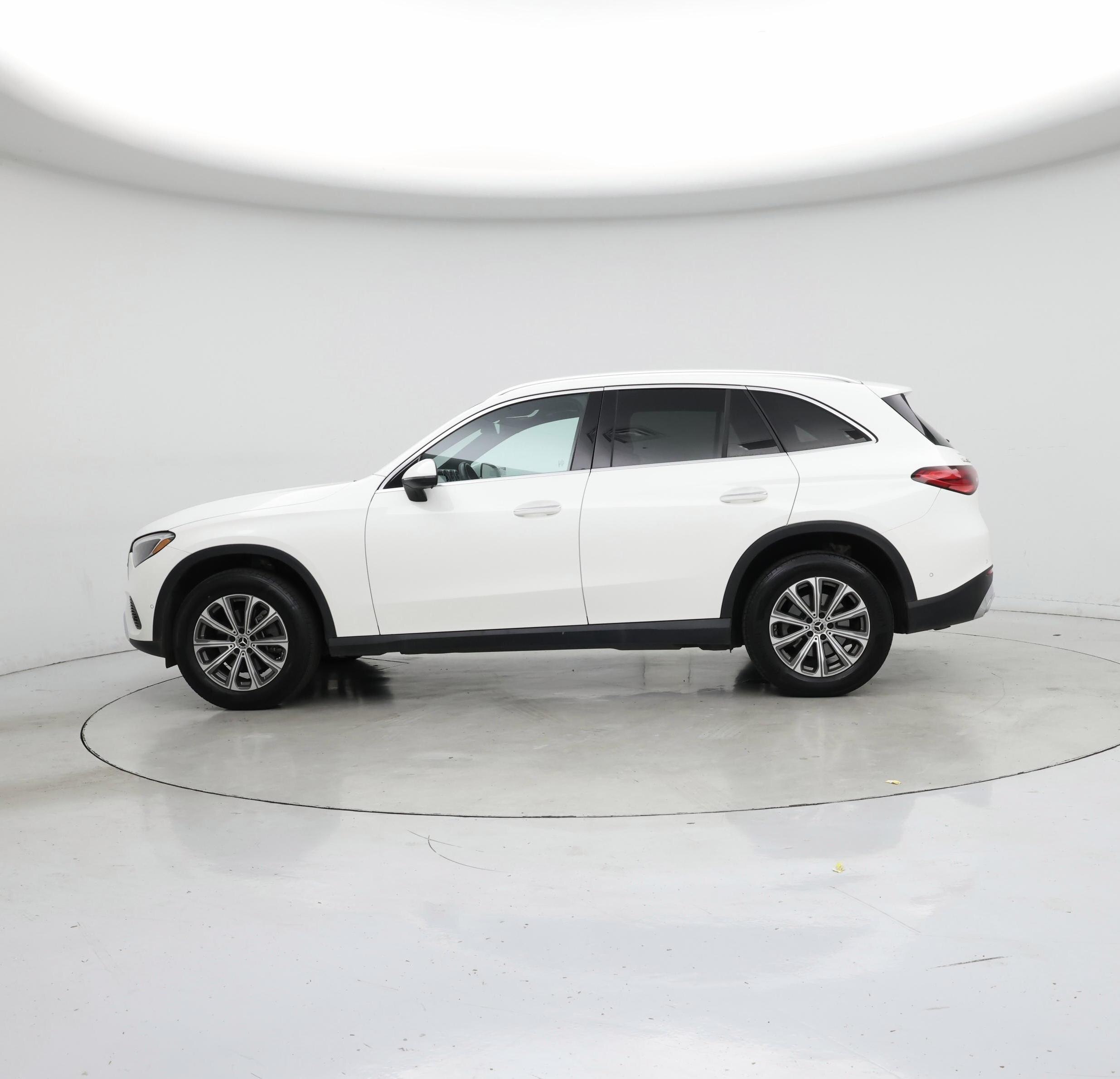 Thumbnail: 2024 Mercedes-Benz GLC - 3