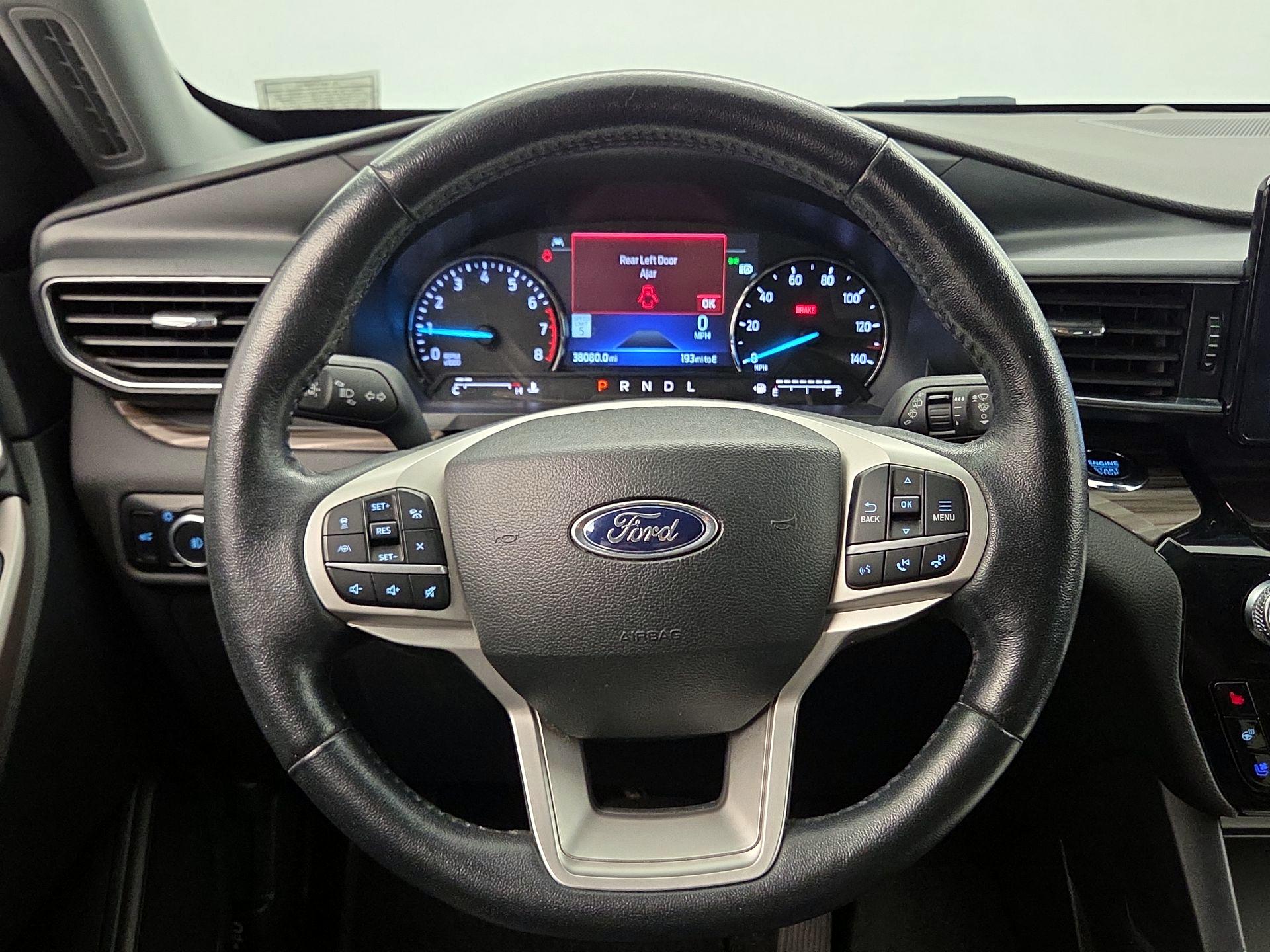 Thumbnail: 2023 Ford Explorer - 10