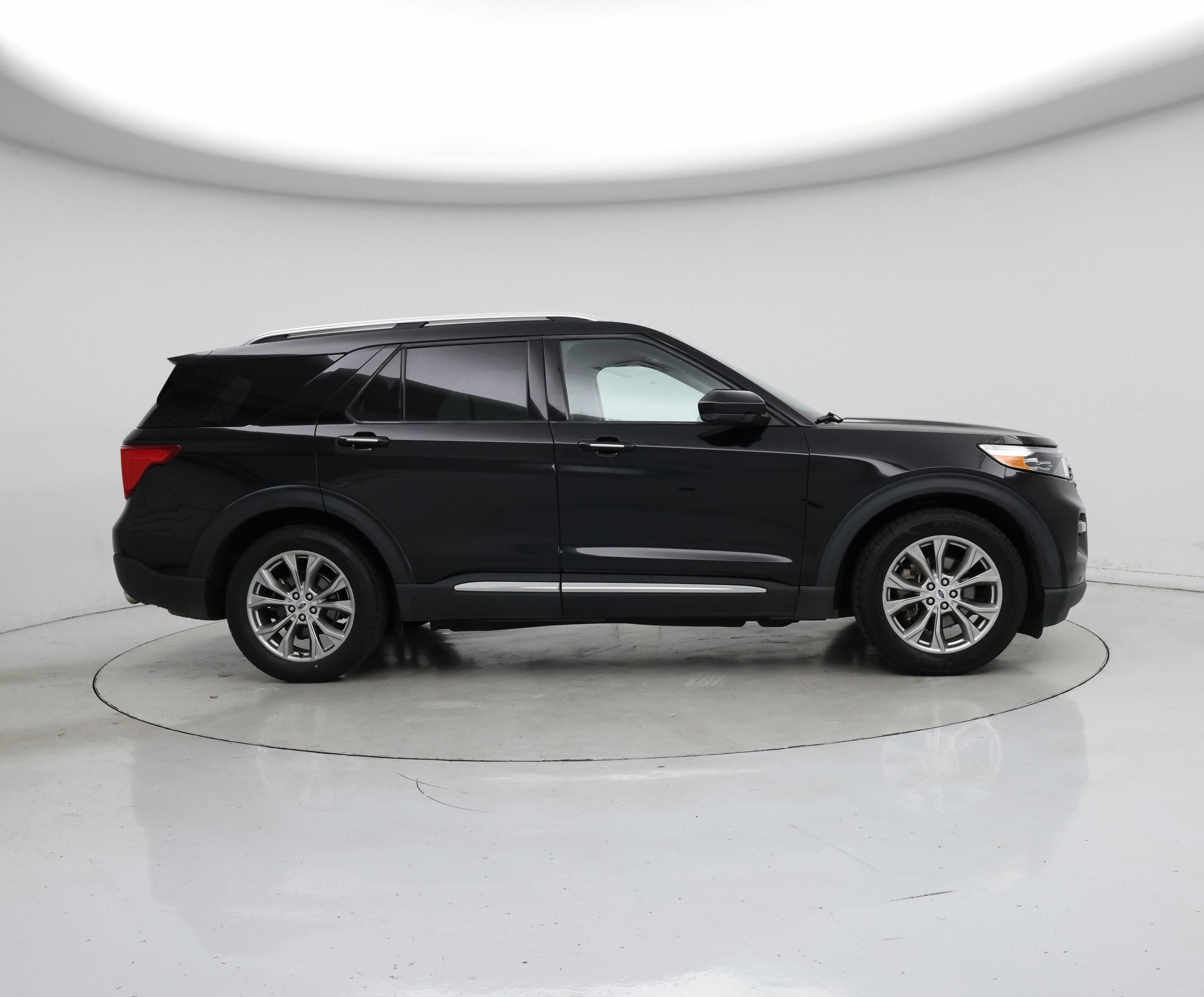 Thumbnail: 2023 Ford Explorer - 7