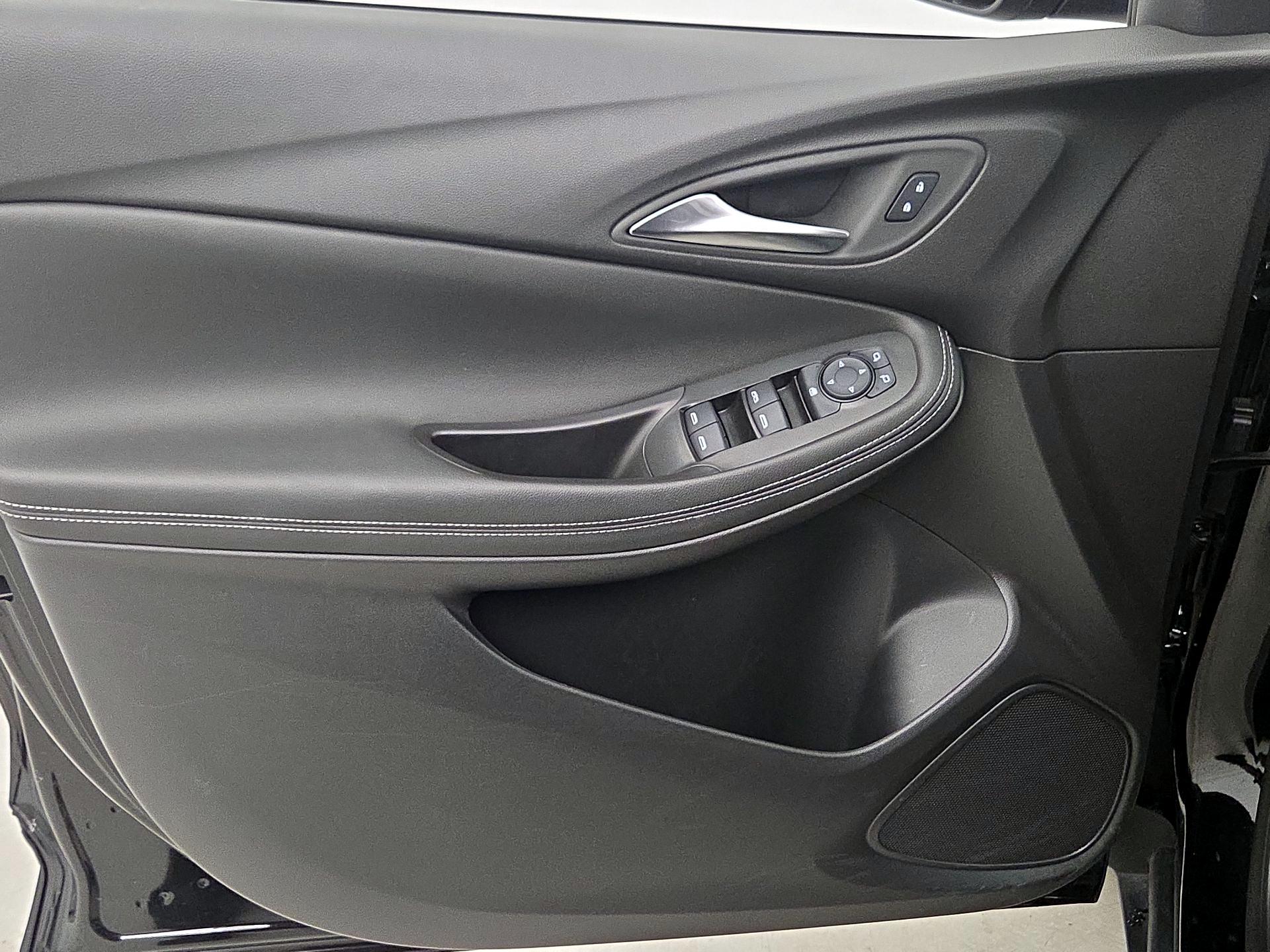 Thumbnail: 2025 Buick Encore GX - 12