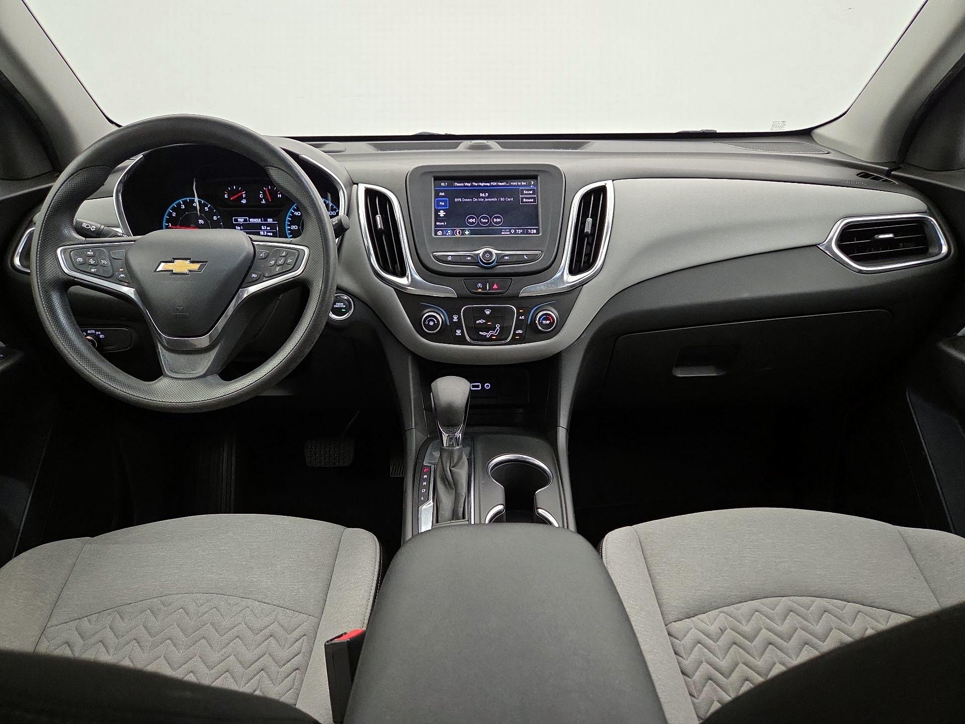 Thumbnail: 2022 Chevrolet Equinox - 9
