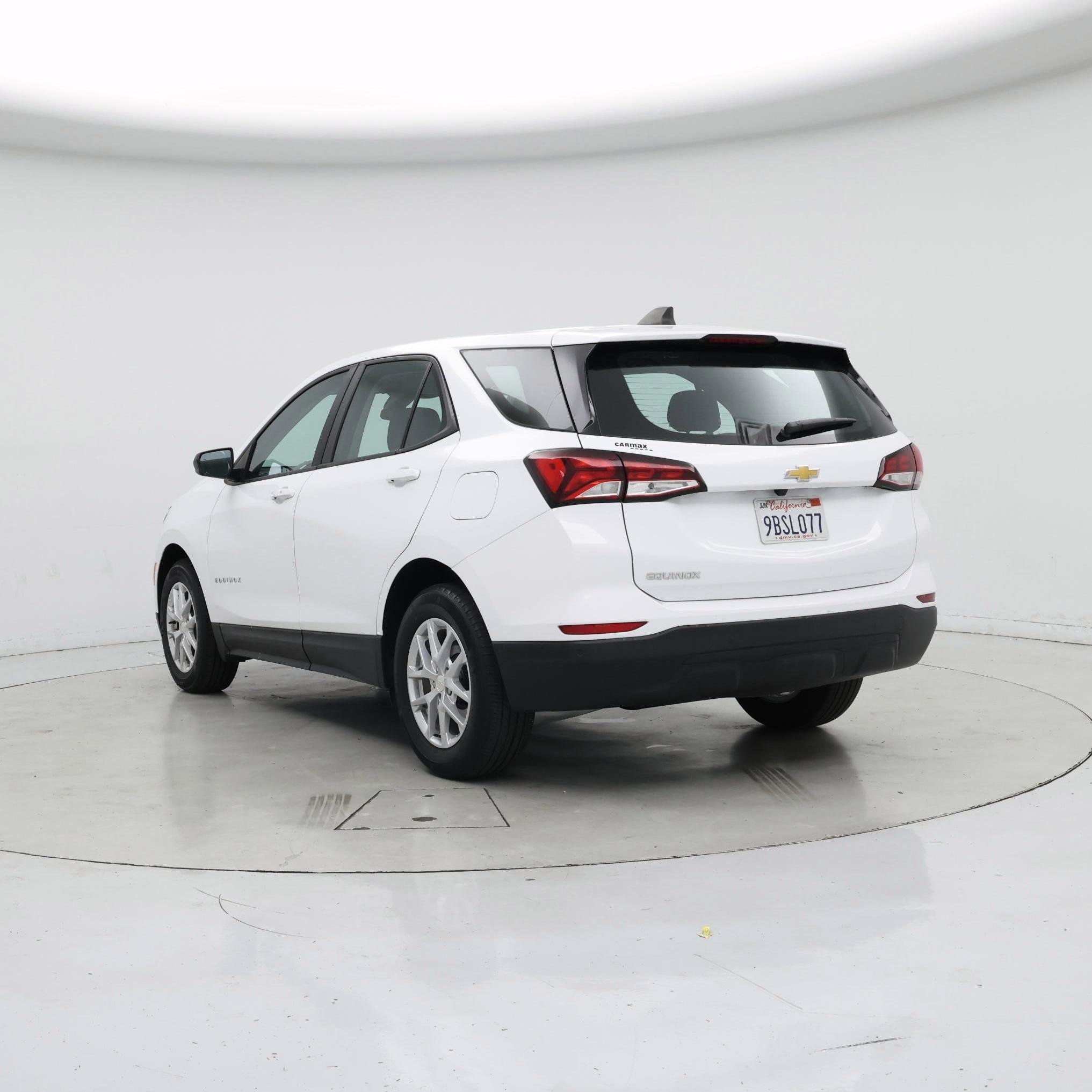 Thumbnail: 2022 Chevrolet Equinox - 2