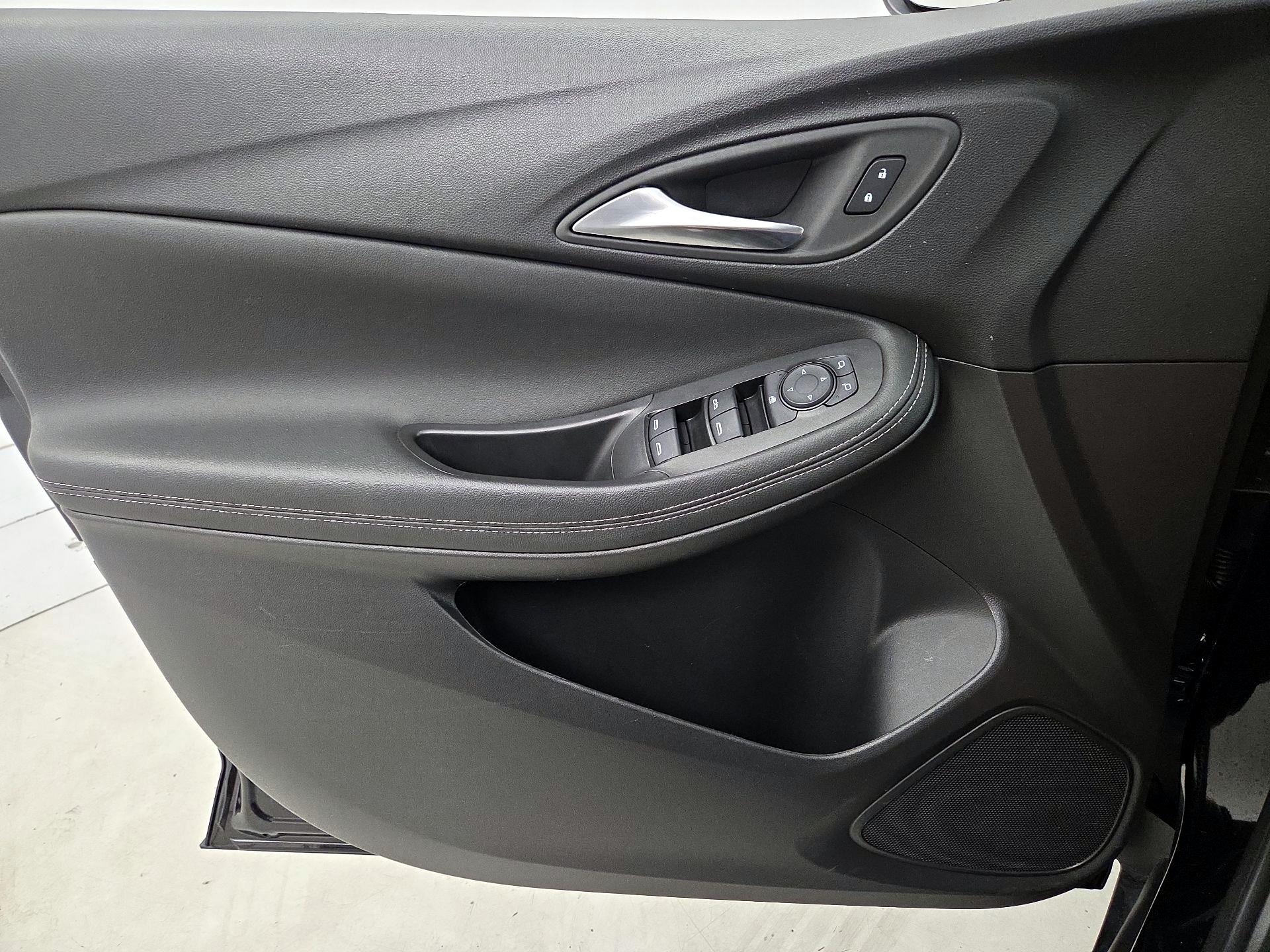 Thumbnail: 2025 Buick Encore GX - 12