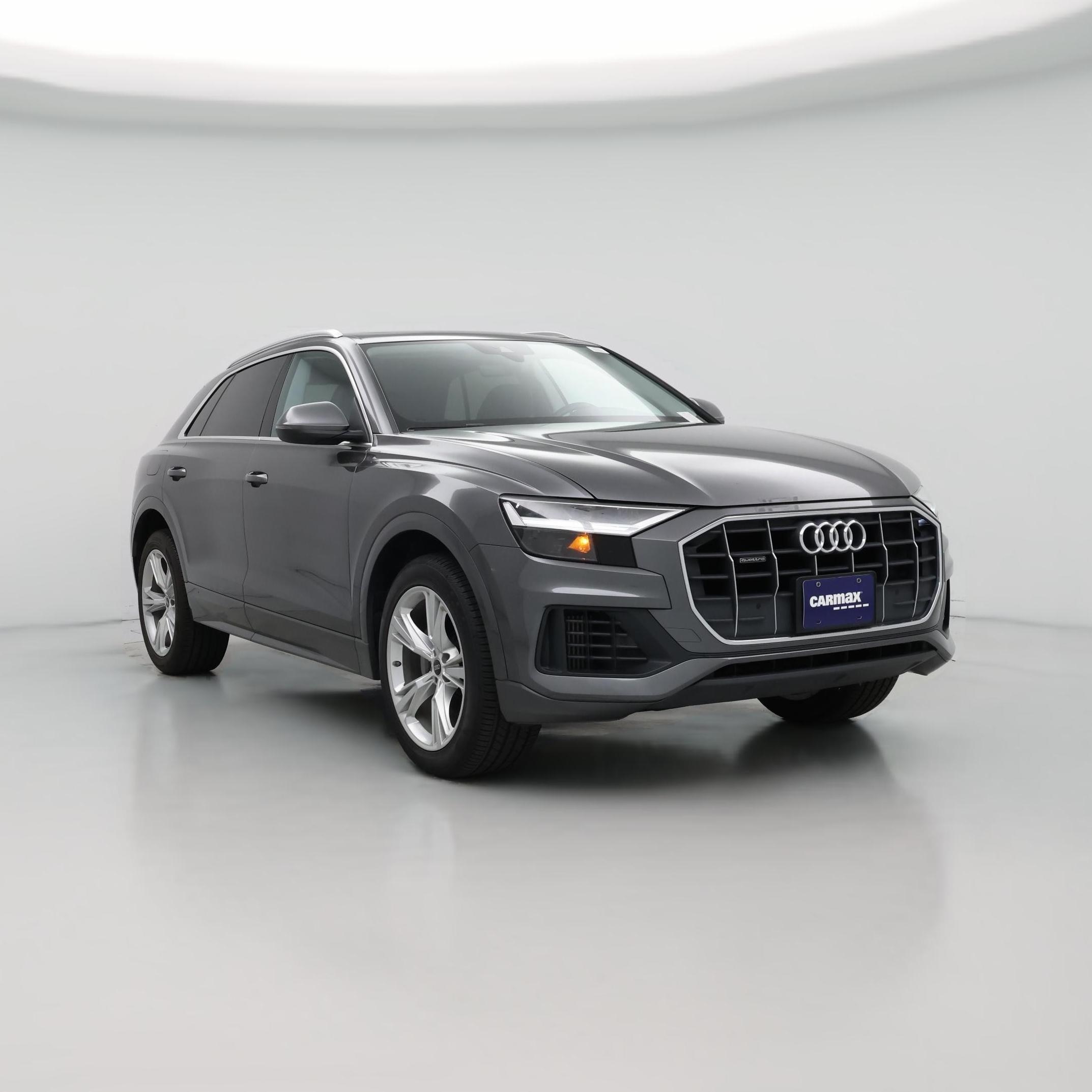 Thumbnail: 2022 Audi Q8 - 1