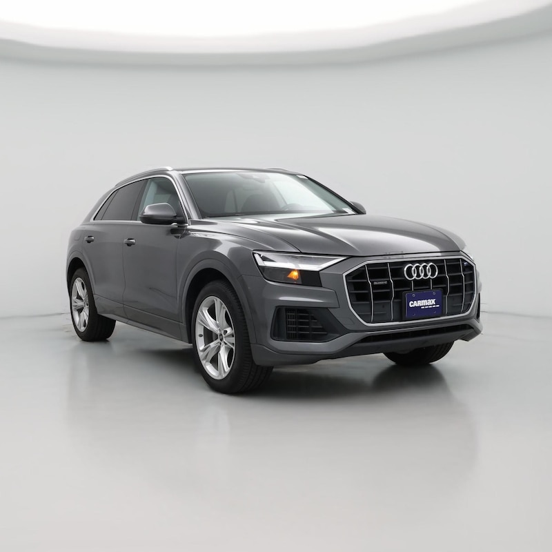 2022 Audi Q8 Premium