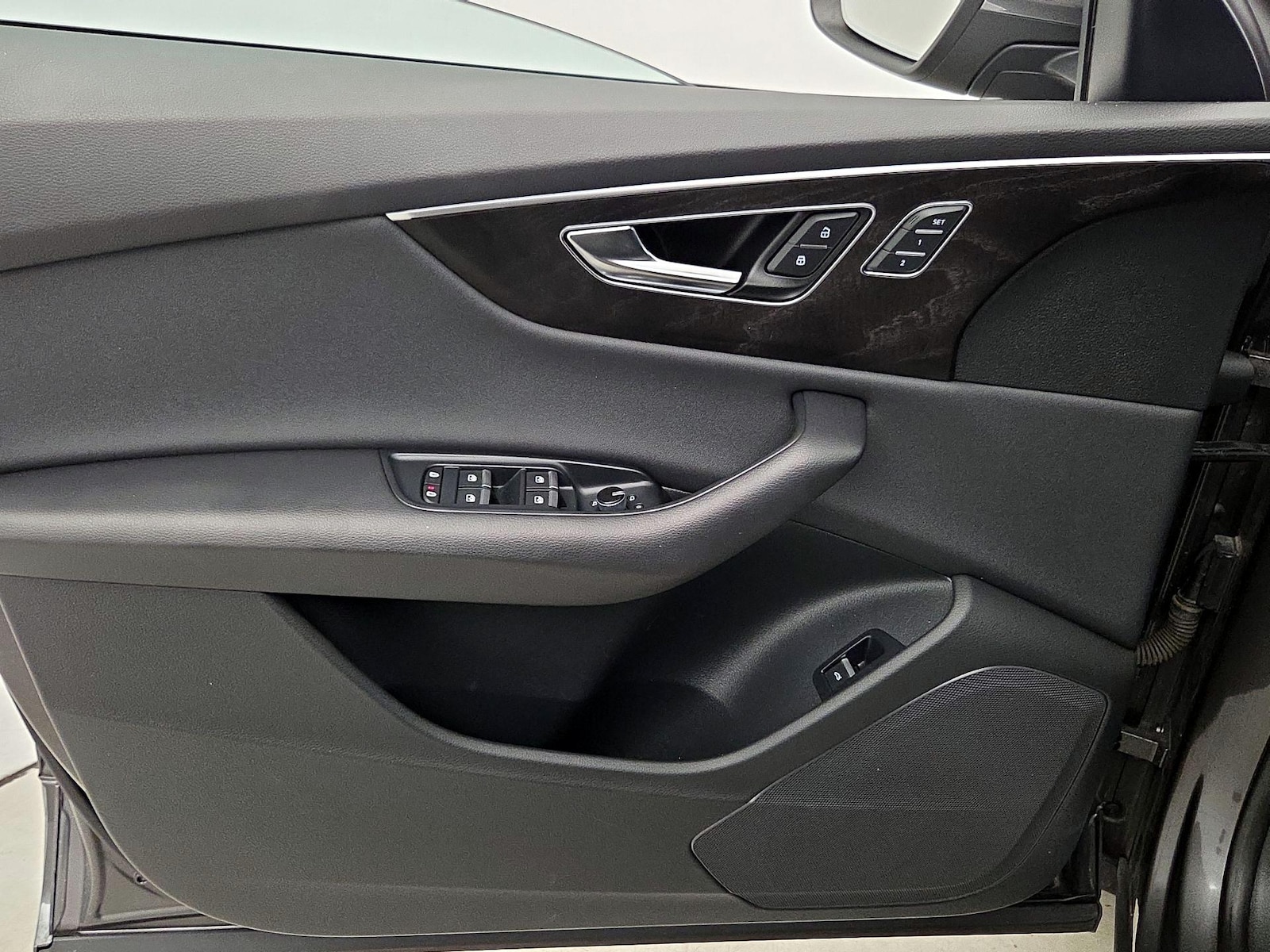 2022 Audi Q8 Premium - Photo 13