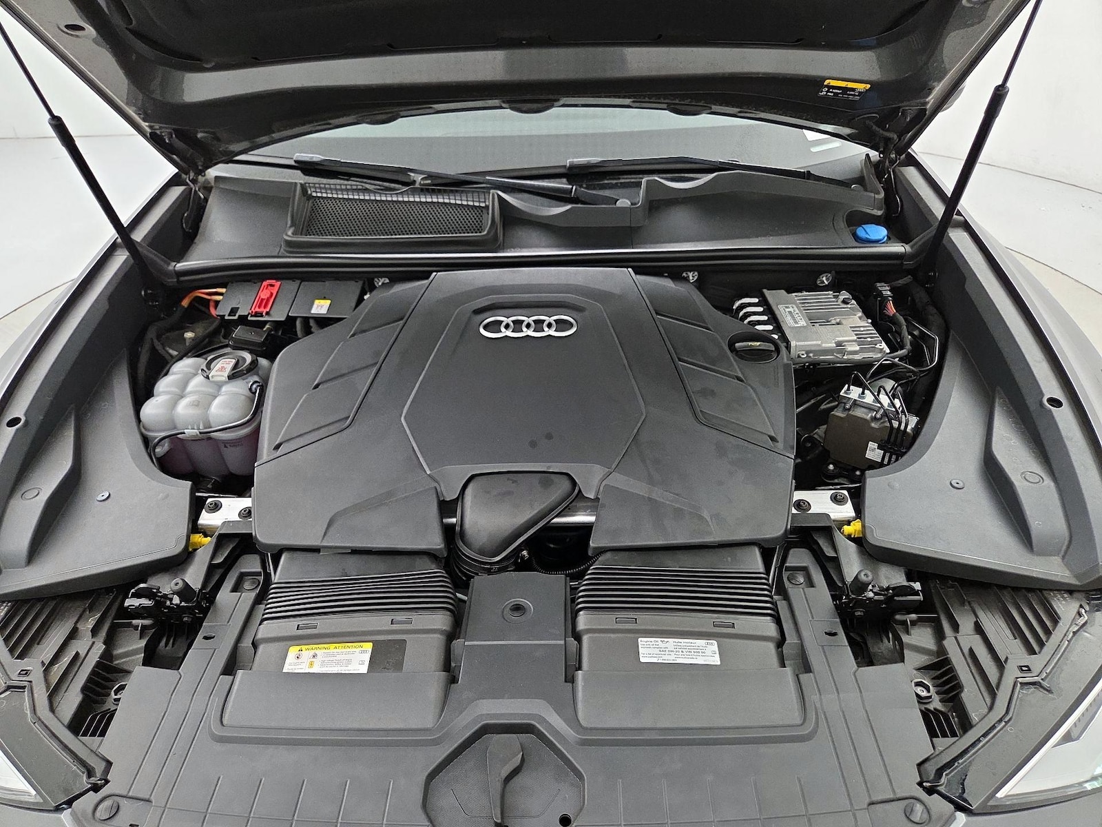 2022 Audi Q8 Premium - Photo 23