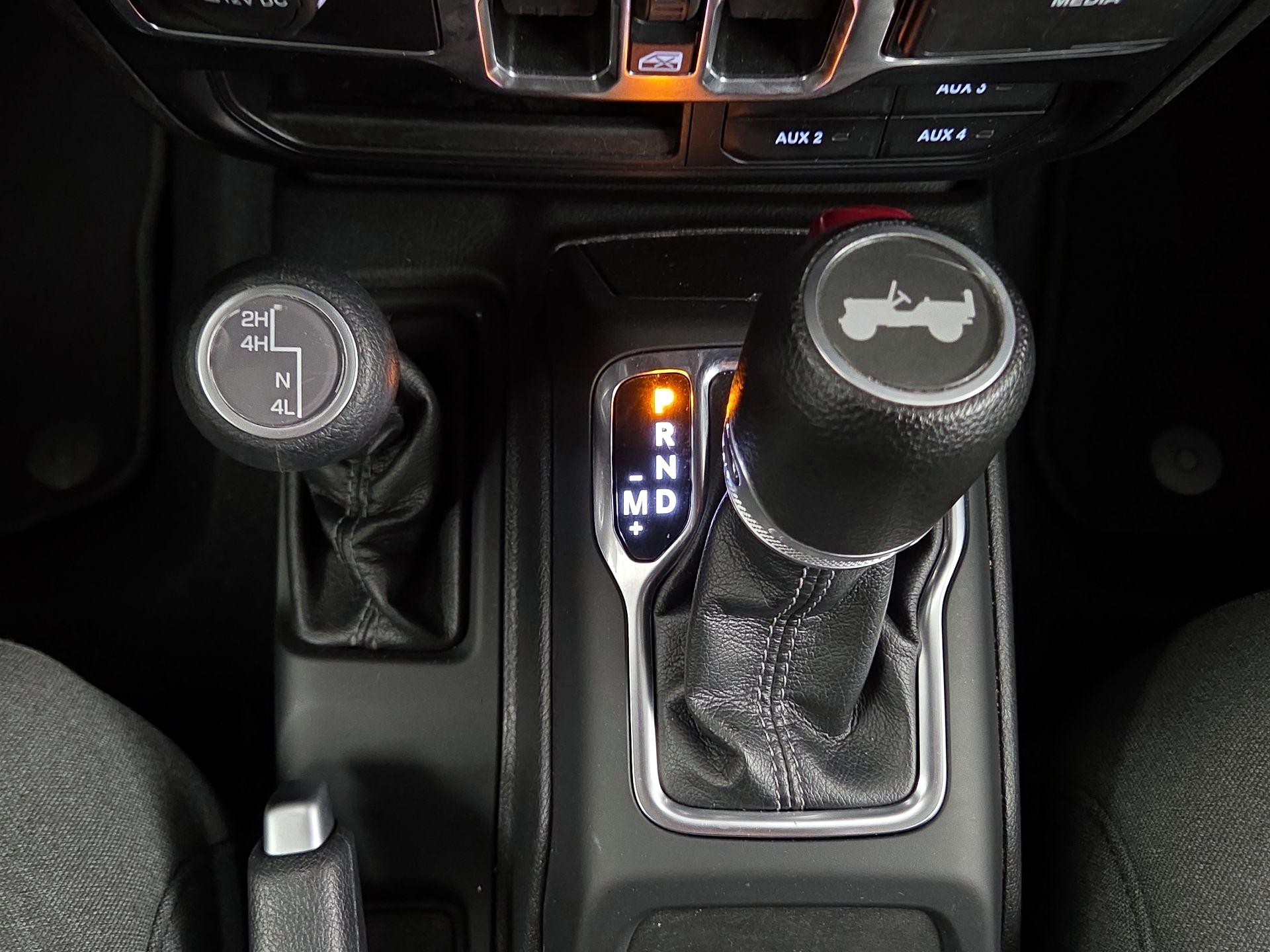Thumbnail: 2024 Jeep Wrangler - 17