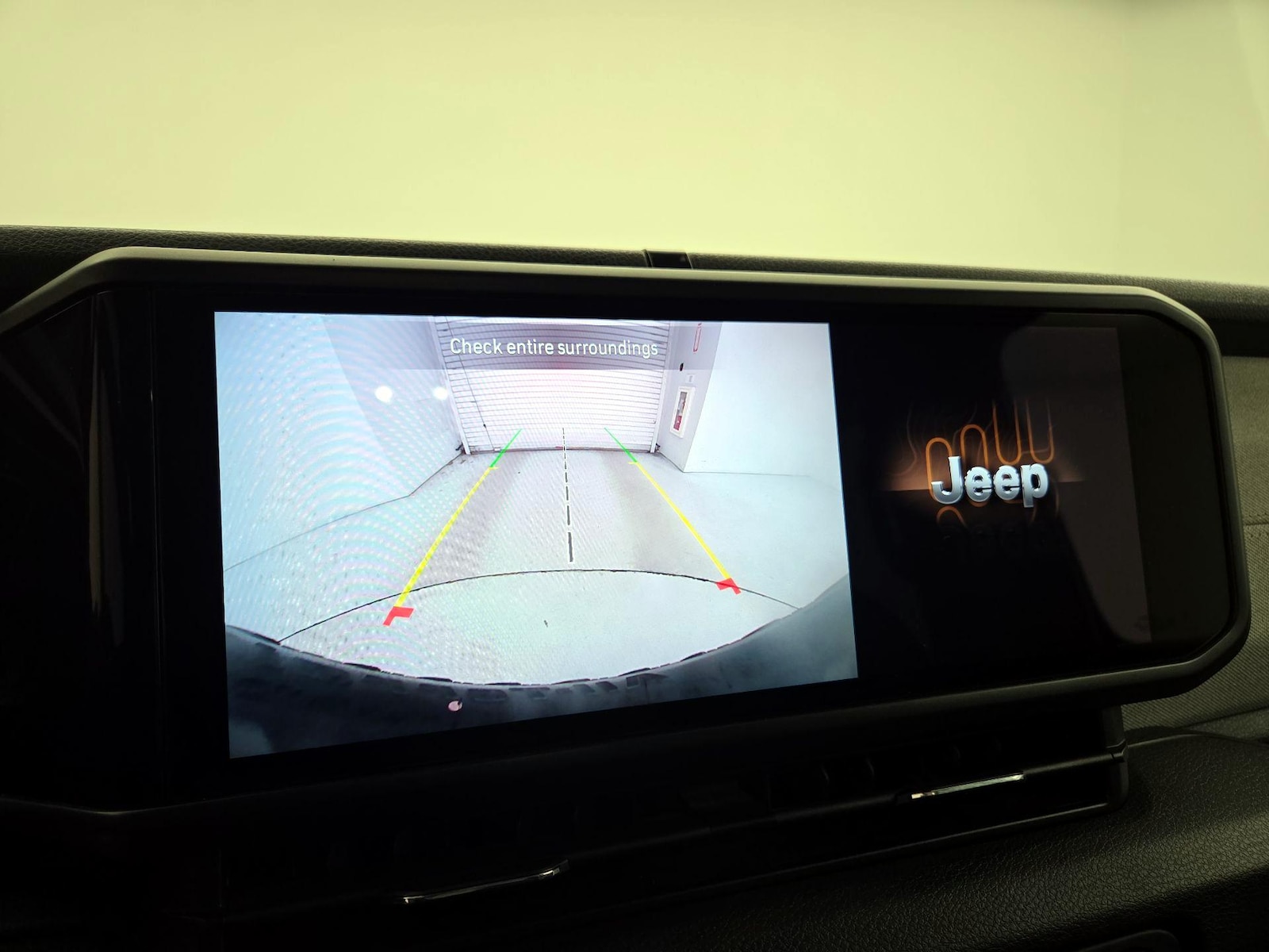 2024 Jeep Wrangler 4-Door Willys - Photo 15
