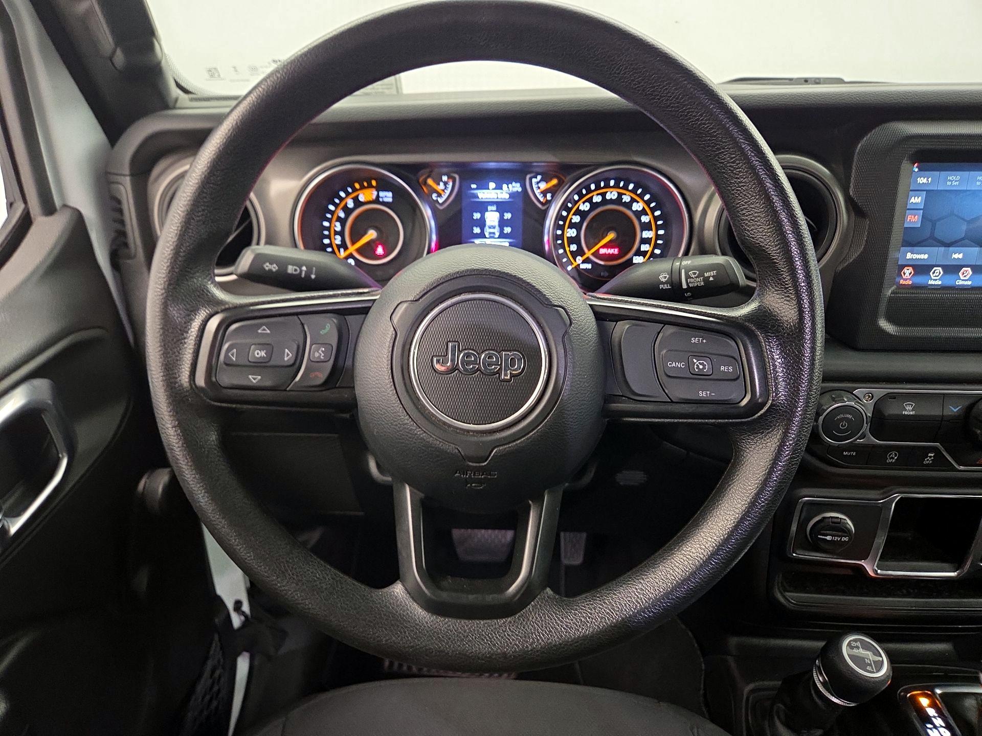 Thumbnail: 2023 Jeep Wrangler - 10