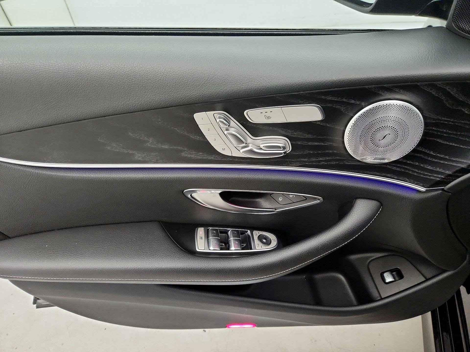 Thumbnail: 2021 Mercedes-Benz E-Class - 12