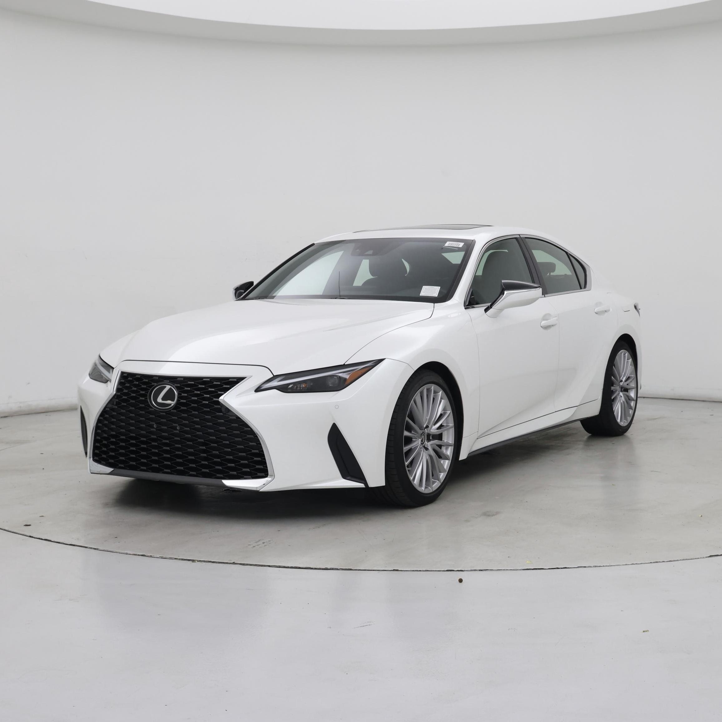 Thumbnail: 2022 Lexus IS - 4