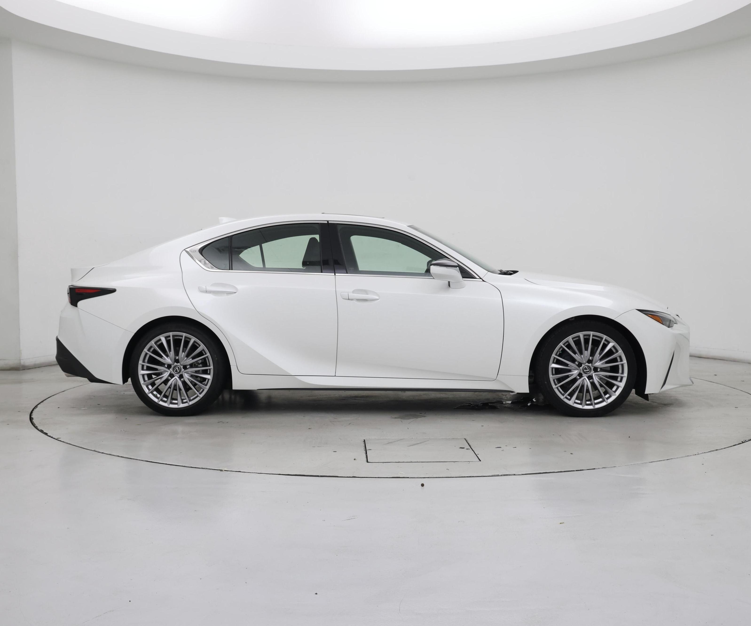 Thumbnail: 2022 Lexus IS - 7