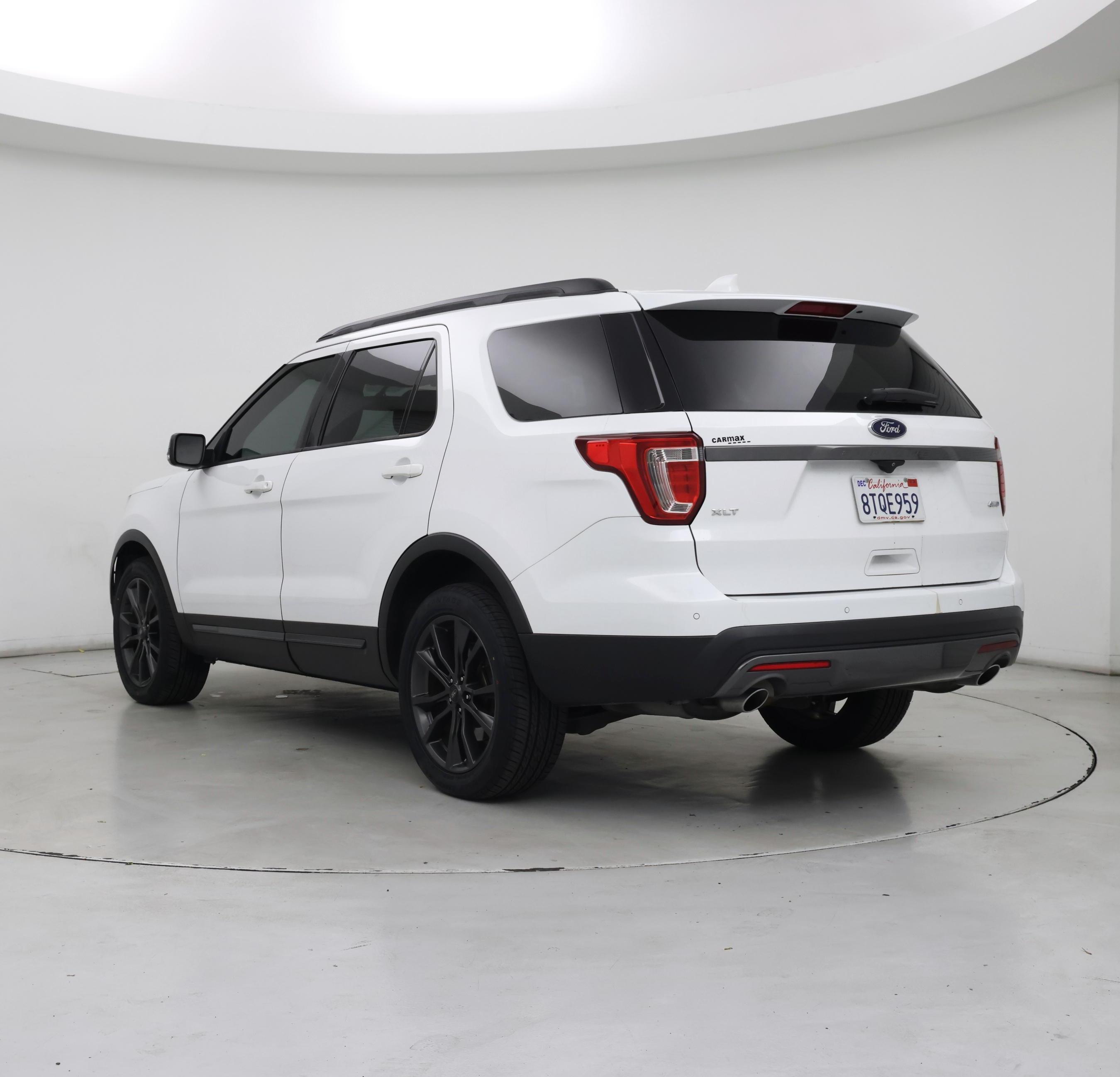 Thumbnail: 2017 Ford Explorer - 2