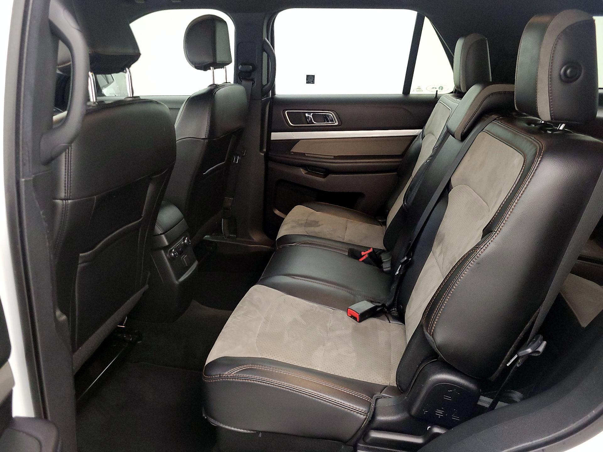 Thumbnail: 2017 Ford Explorer - 20