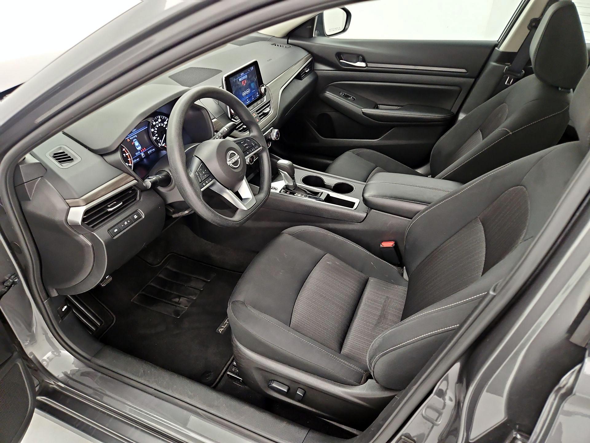 Thumbnail: 2025 Nissan Altima - 11