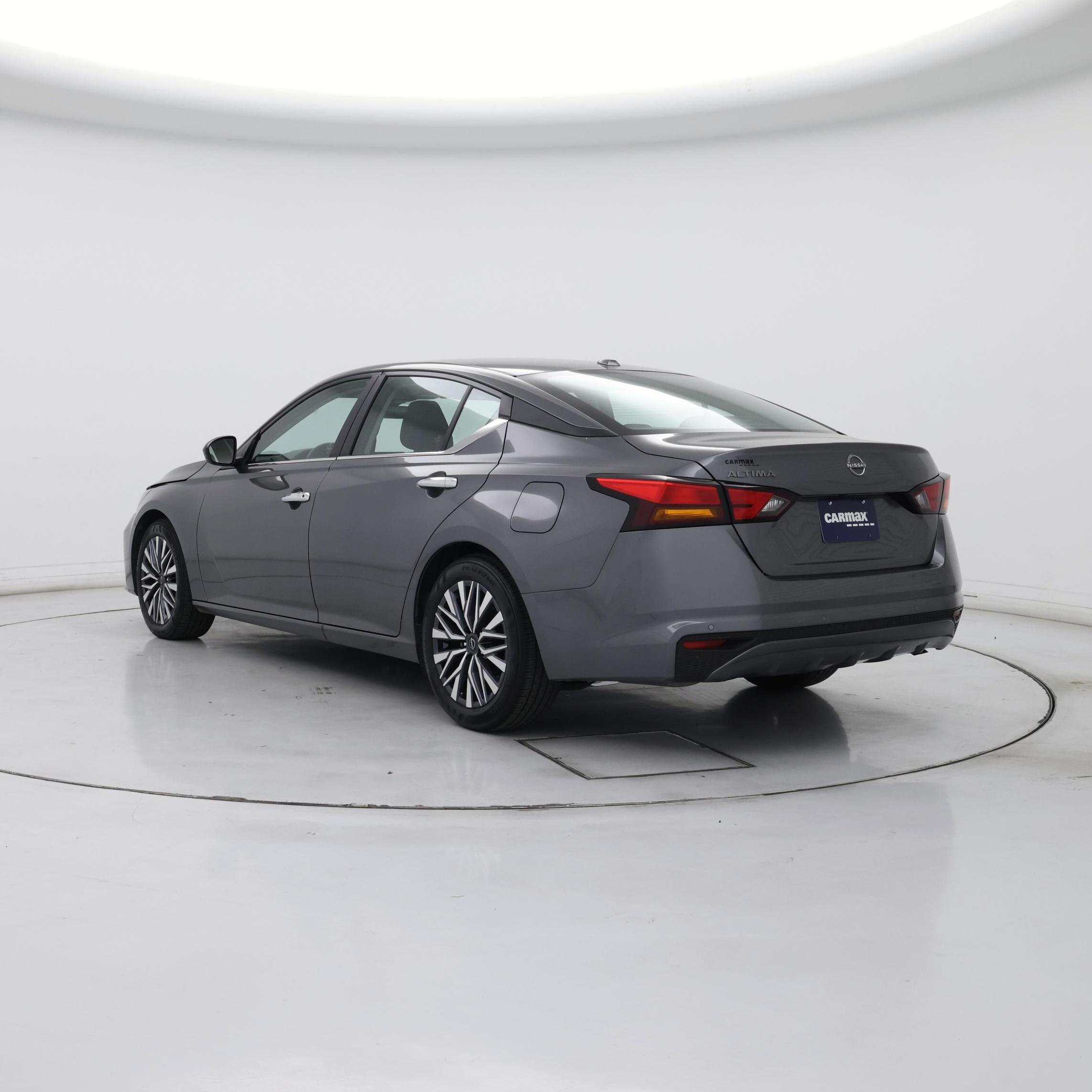 Thumbnail: 2025 Nissan Altima - 2