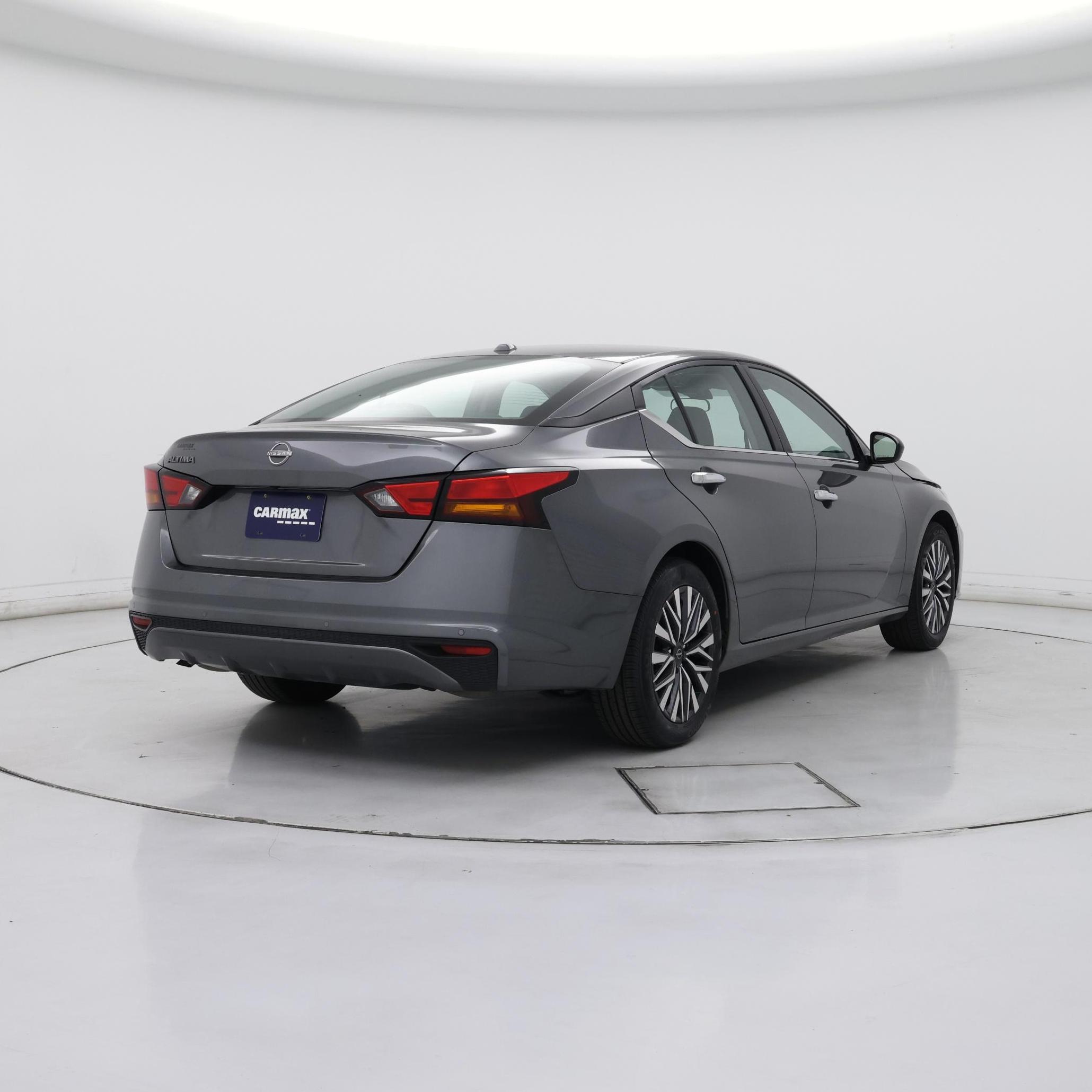 Thumbnail: 2025 Nissan Altima - 8