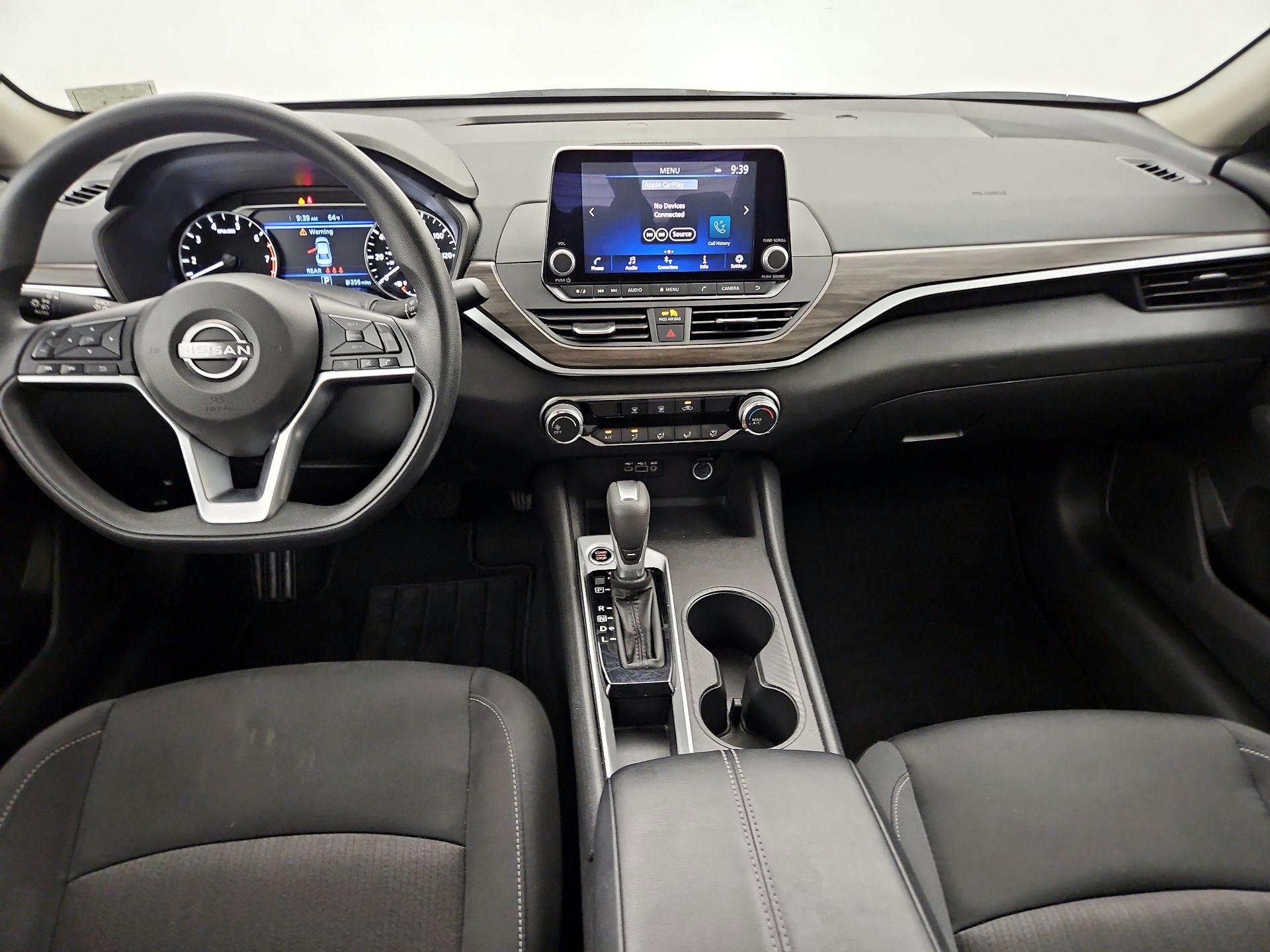 Thumbnail: 2025 Nissan Altima - 9