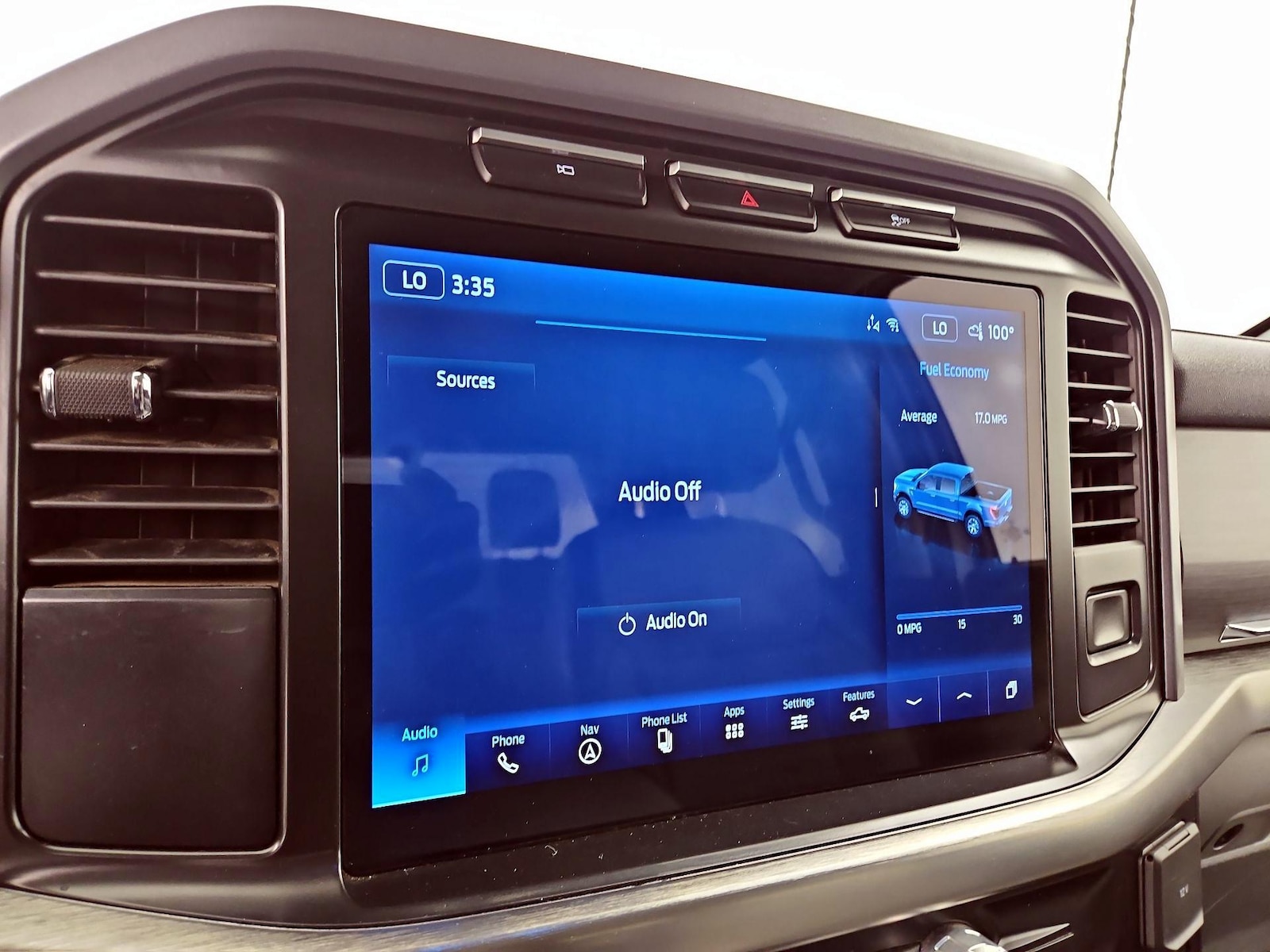 2023 Ford F-150 Lariat - Photo 14