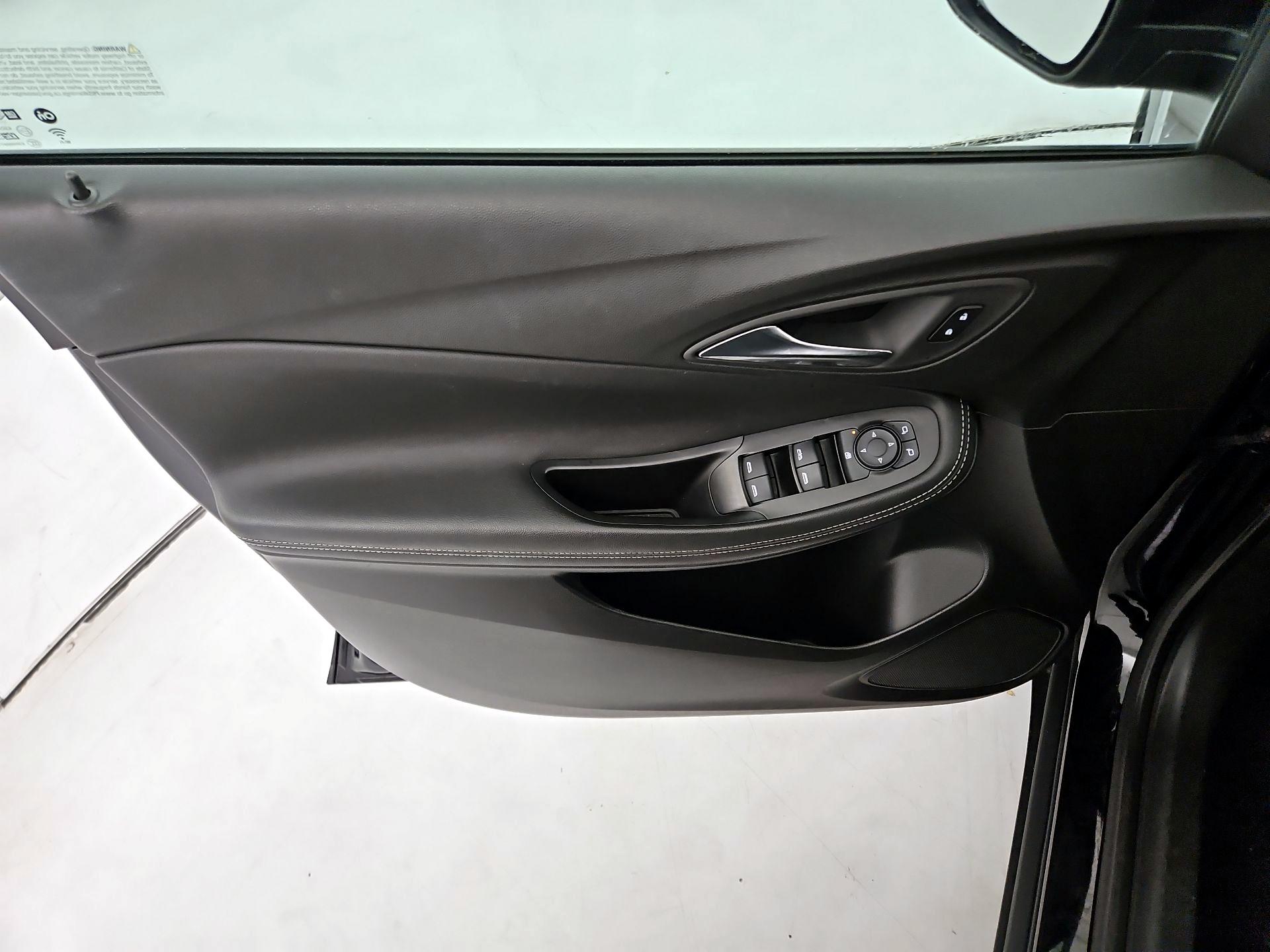 Thumbnail: 2025 Buick Encore GX - 12