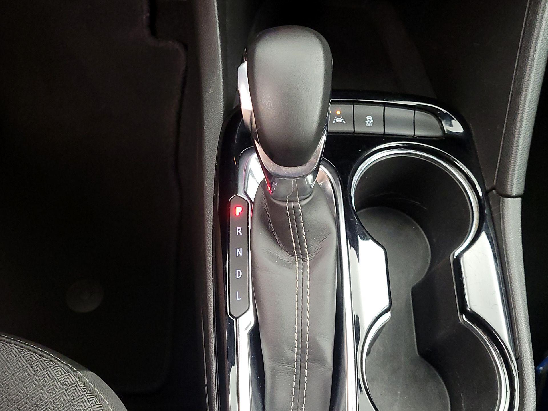 Thumbnail: 2025 Buick Encore GX - 17