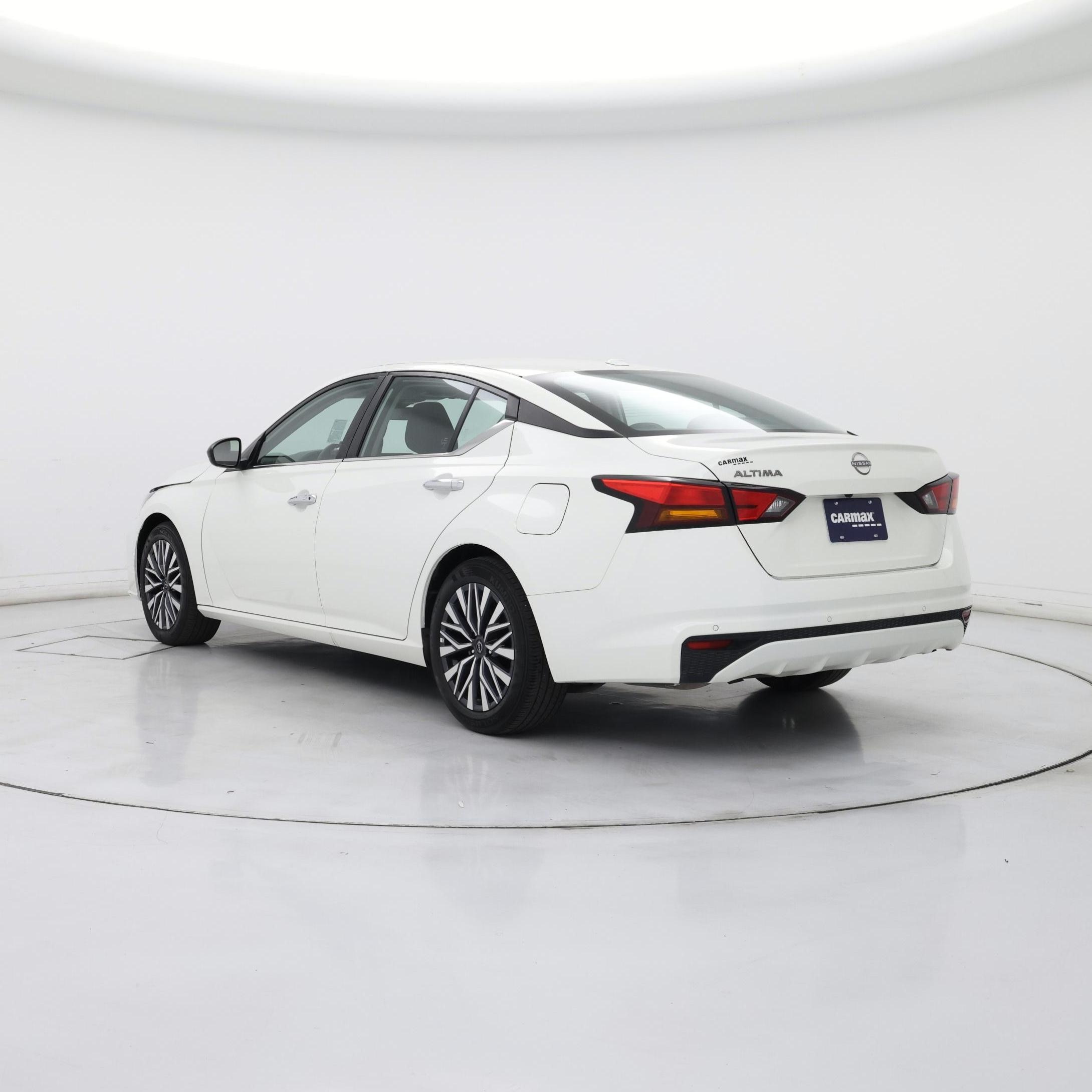 Thumbnail: 2025 Nissan Altima - 2