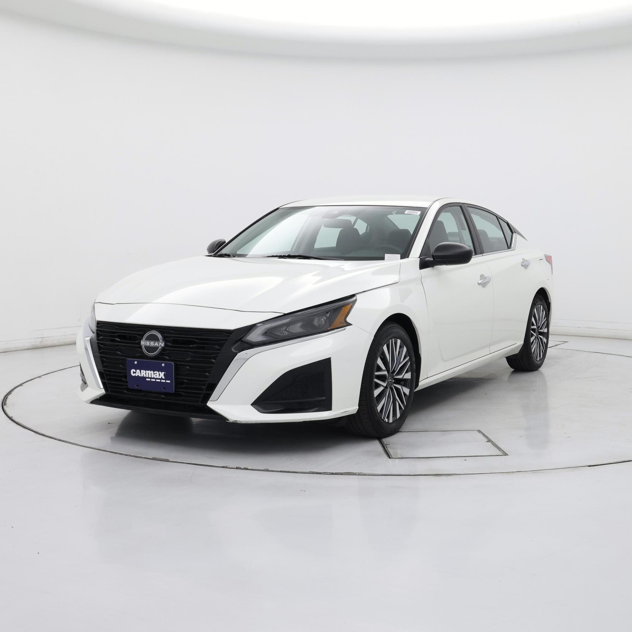 Thumbnail: 2025 Nissan Altima - 4