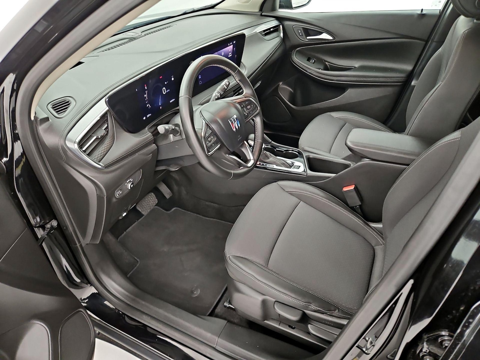 2025 Buick Encore GX Preferred - Photo 12