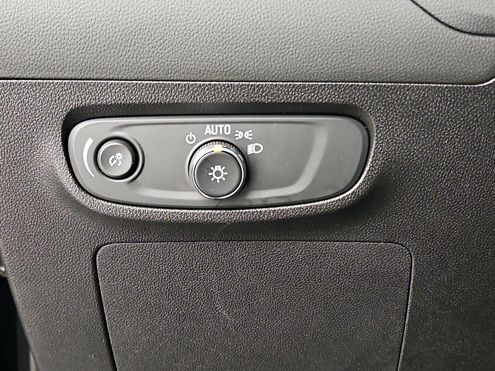 2025 Buick Encore GX Preferred - Photo 14