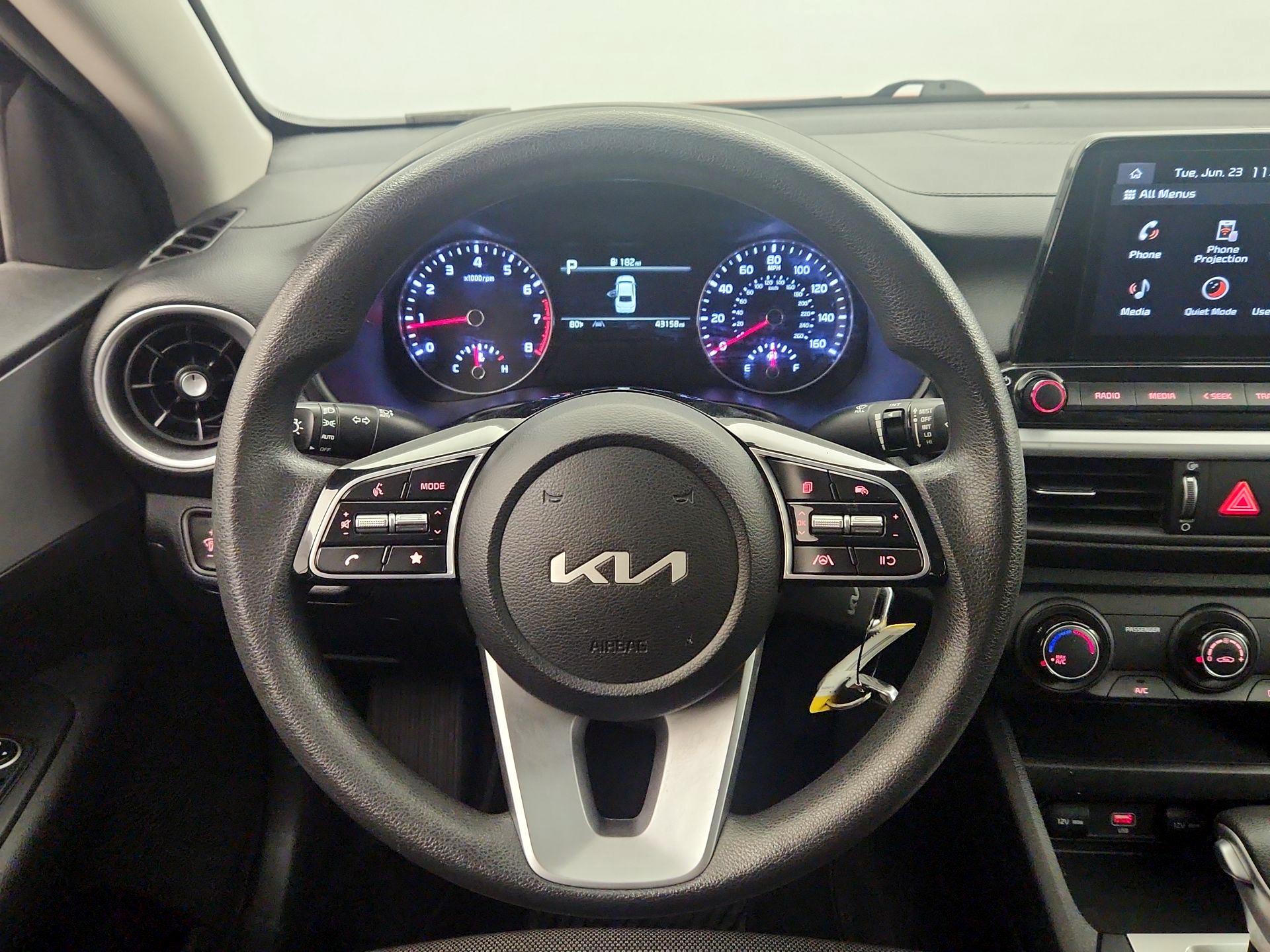 Thumbnail: 2023 Kia Forte - 10