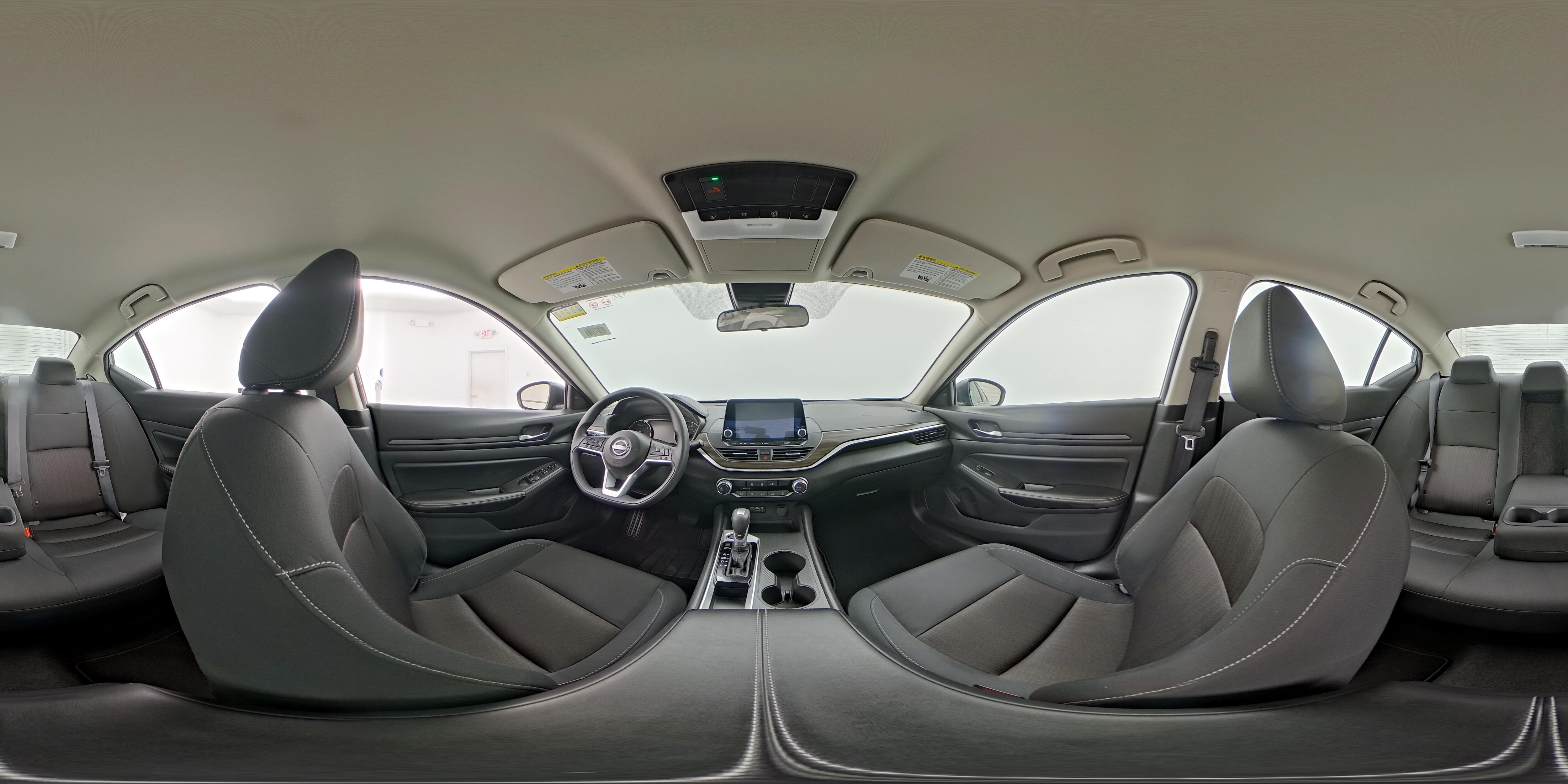 2025 Nissan Altima SV - Photo 24