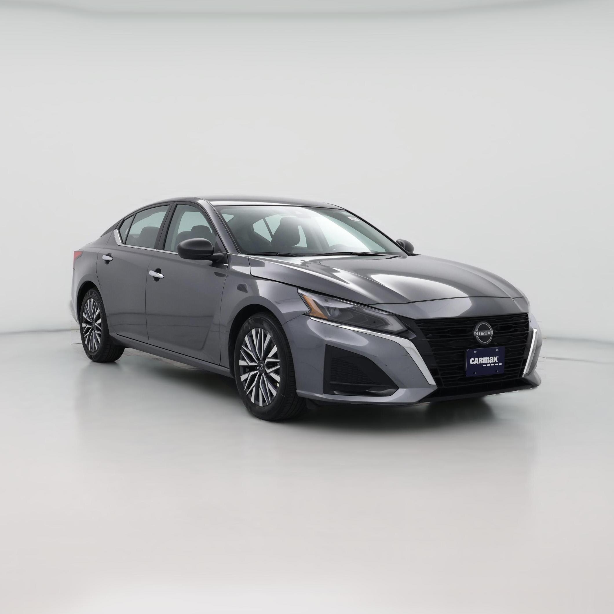 Thumbnail: 2025 Nissan Altima - 1