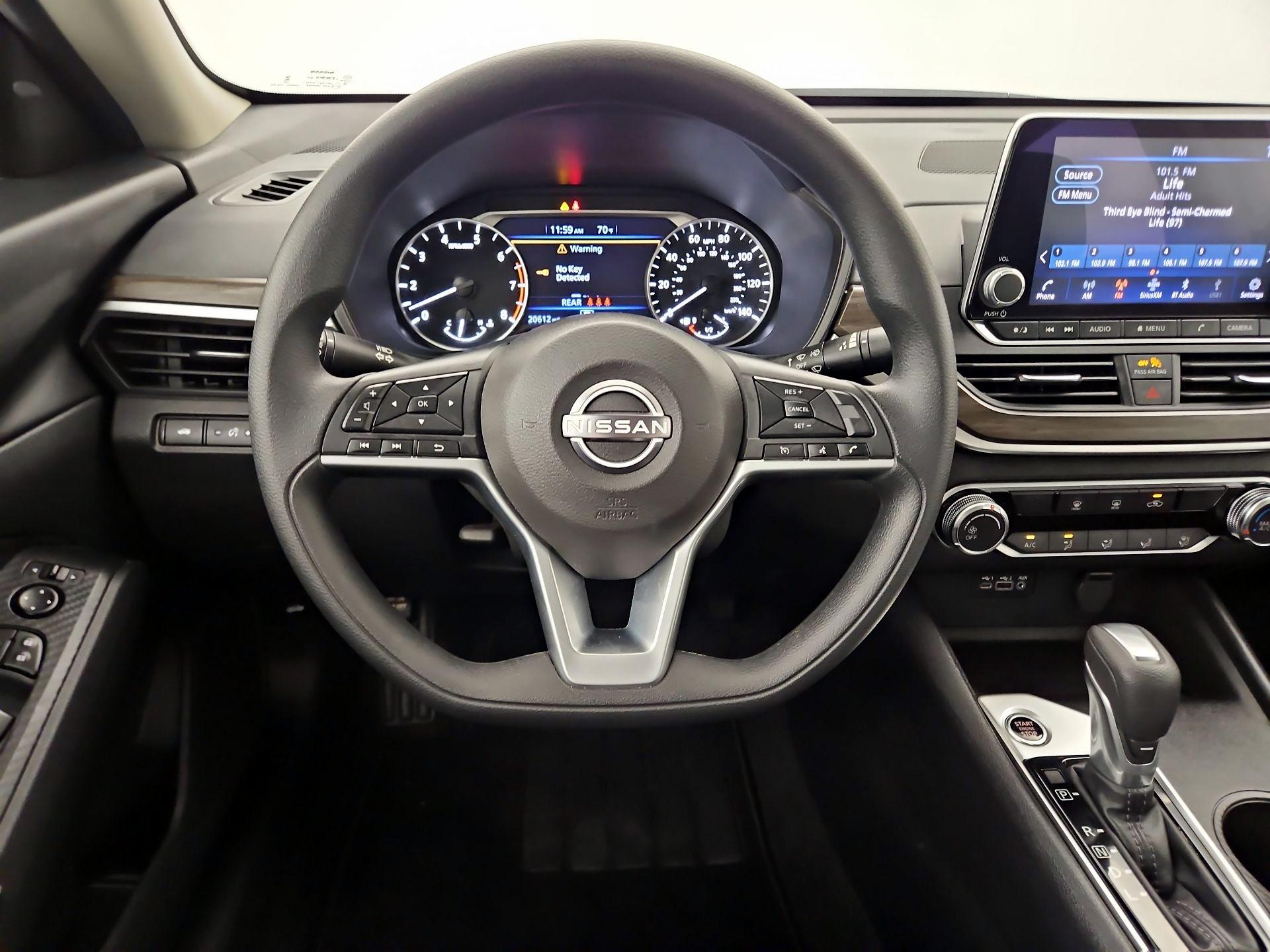 Thumbnail: 2025 Nissan Altima - 10
