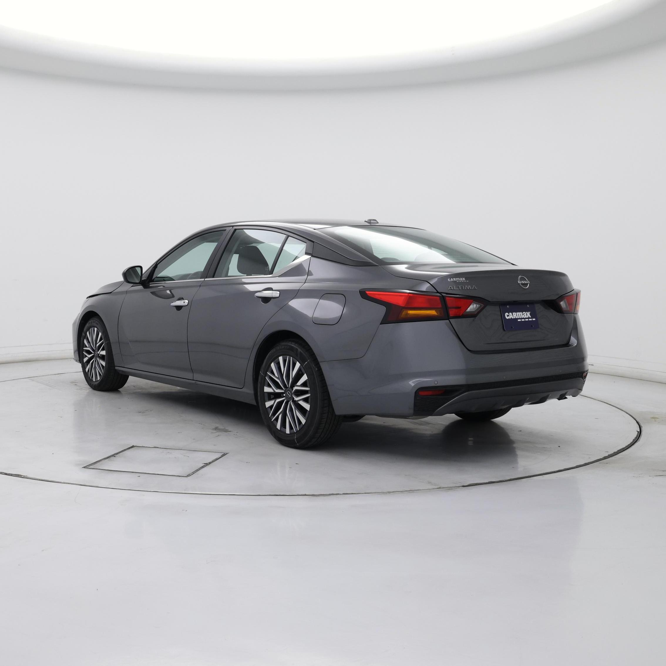 Thumbnail: 2025 Nissan Altima - 2