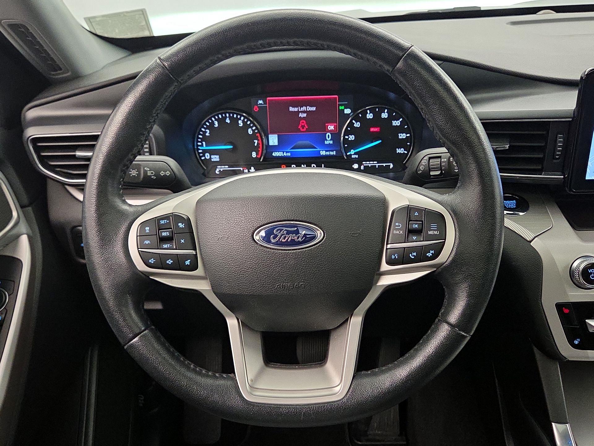 Thumbnail: 2023 Ford Explorer - 10