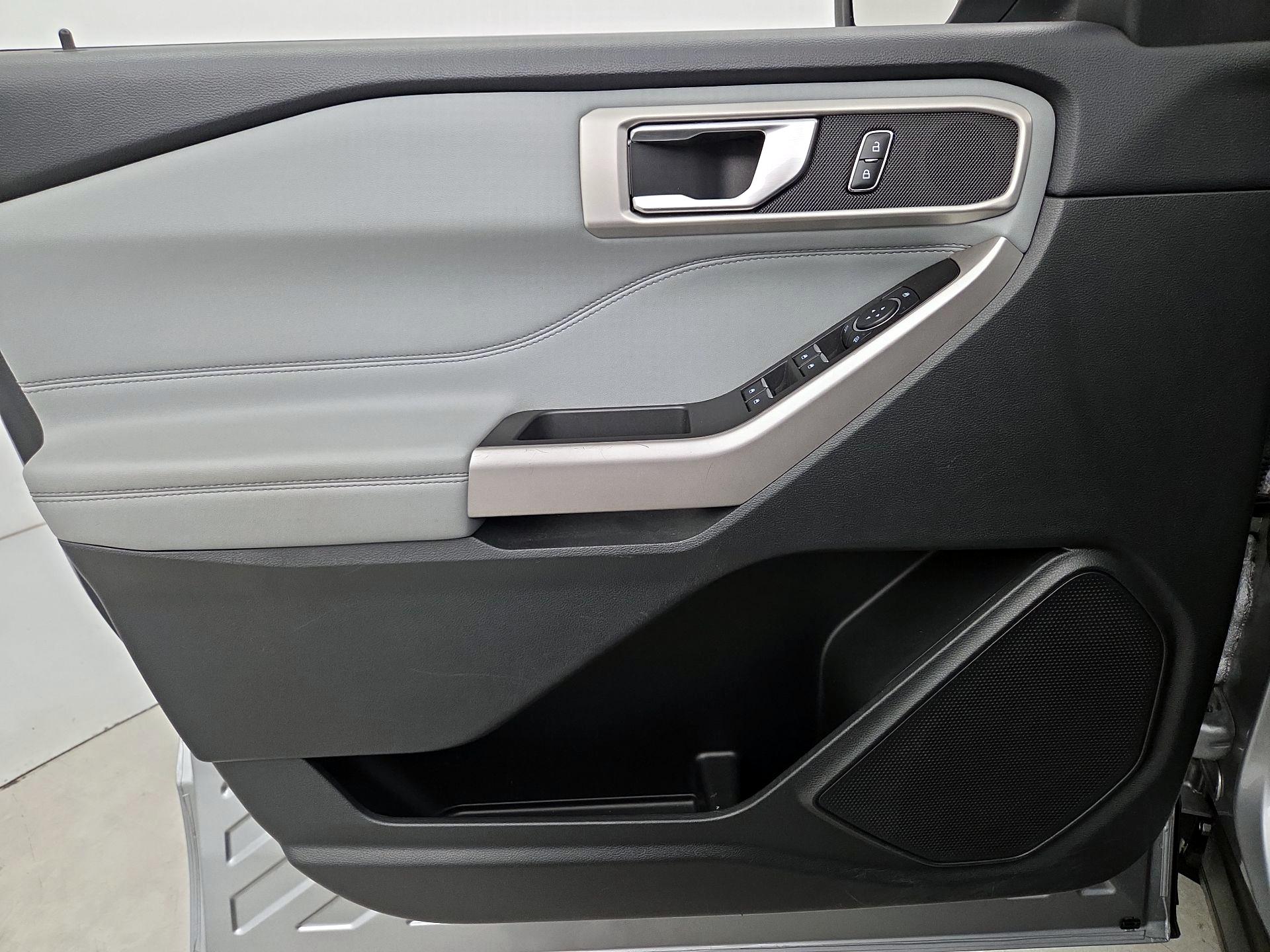 Thumbnail: 2023 Ford Explorer - 12