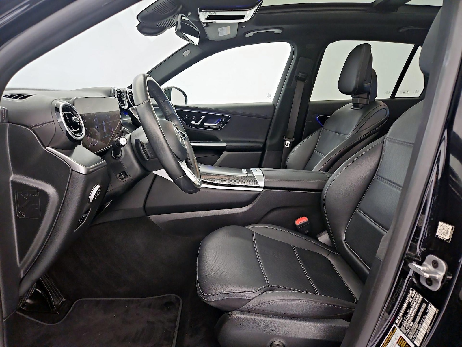 2024 Mercedes-Benz GLC GLC 300 - Photo 12
