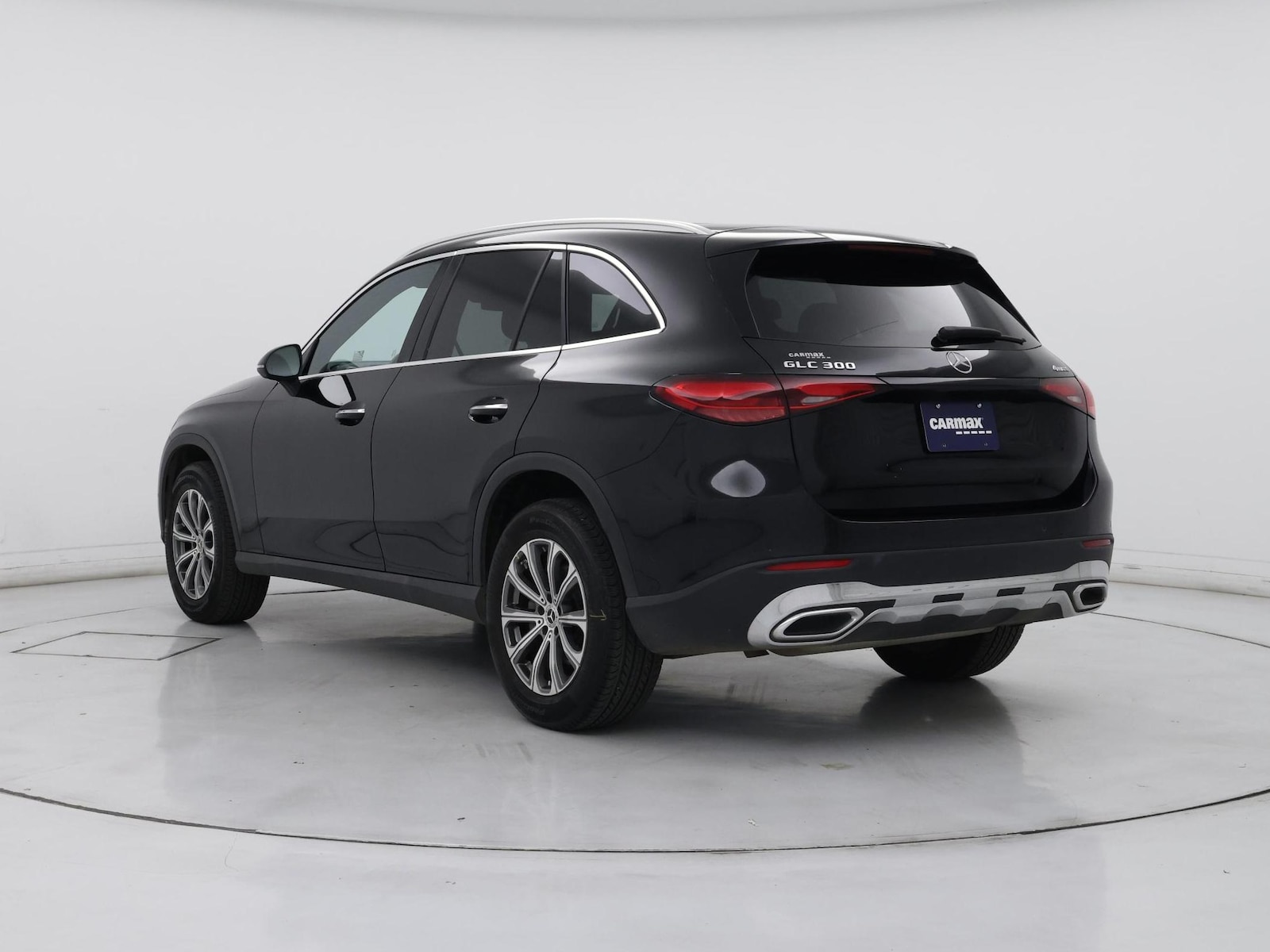 2024 Mercedes-Benz GLC GLC 300 - Photo 3