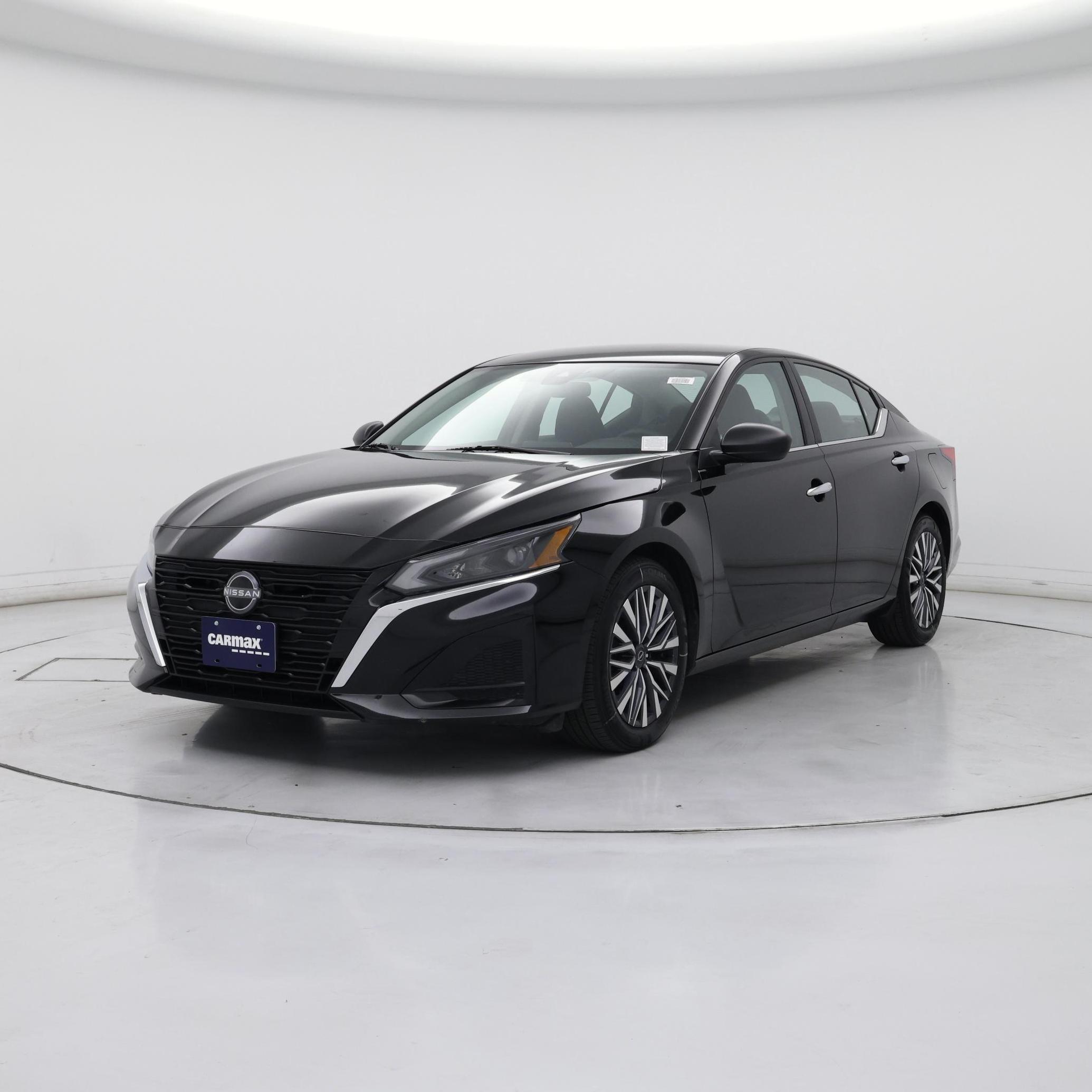 Thumbnail: 2025 Nissan Altima - 4