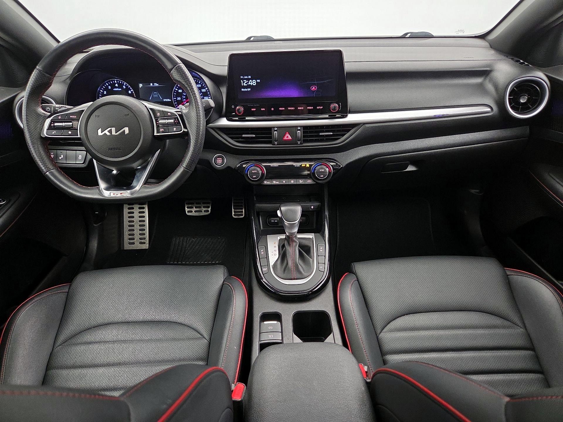 Thumbnail: 2024 Kia Forte - 9