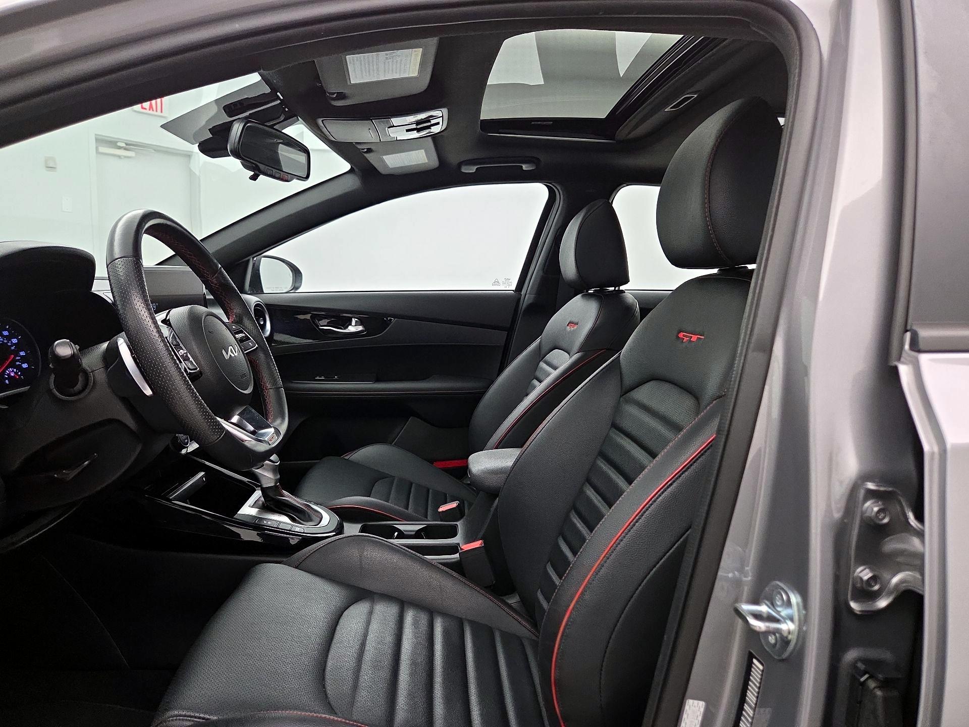 Thumbnail: 2024 Kia Forte - 20