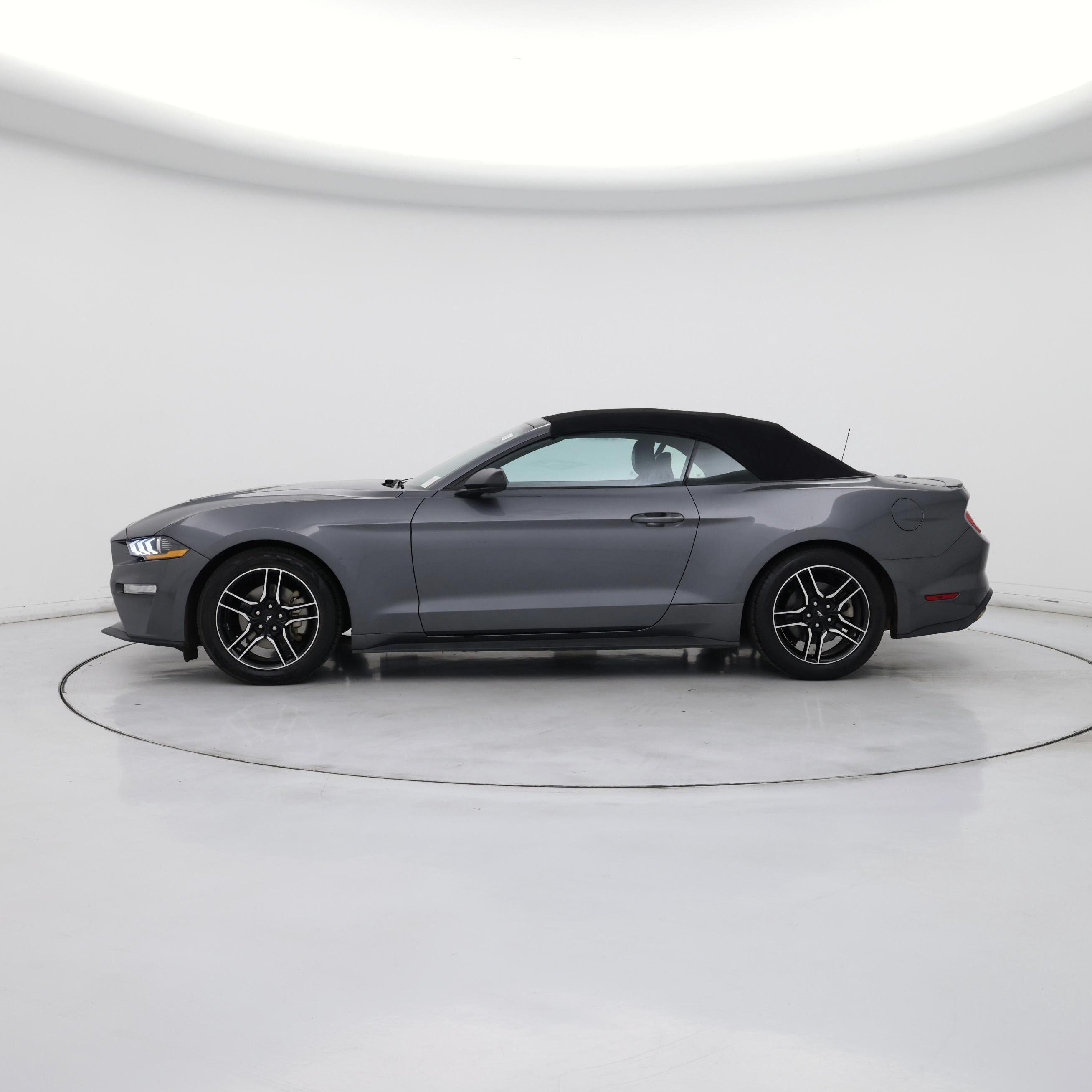 Thumbnail: 2023 Ford Mustang - 3