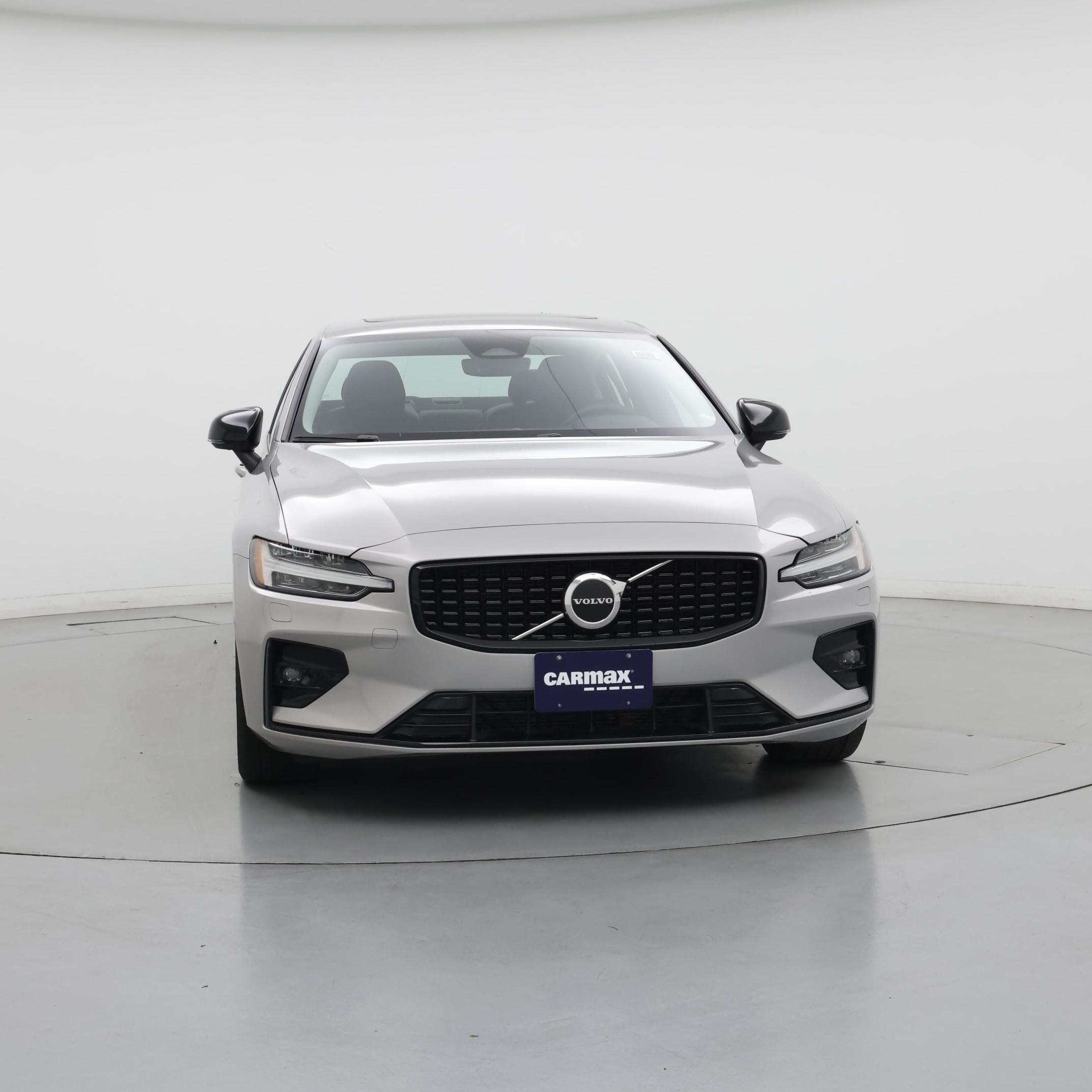 Thumbnail: 2025 Volvo S60 - 5
