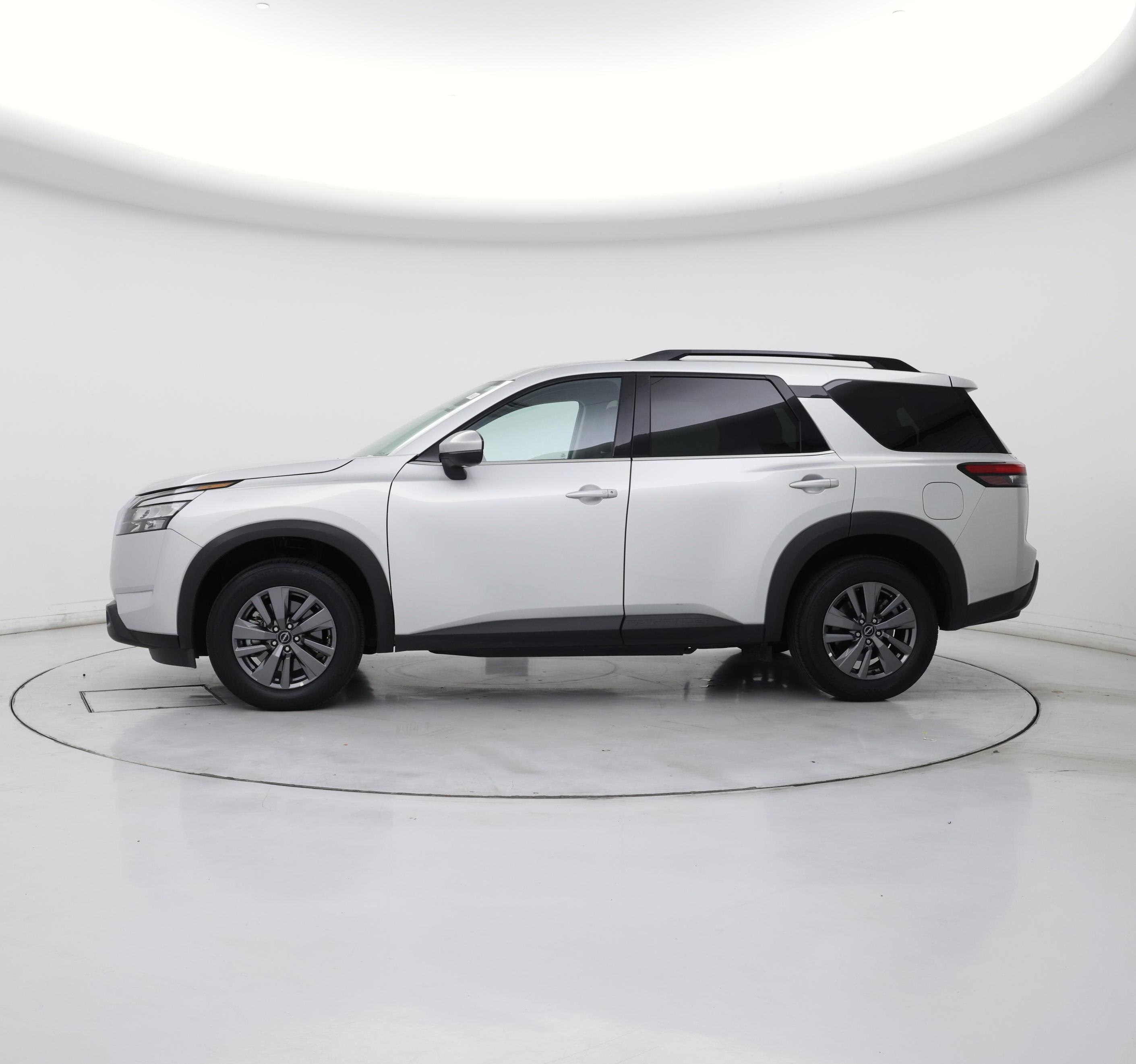 Thumbnail: 2025 Nissan Pathfinder - 3