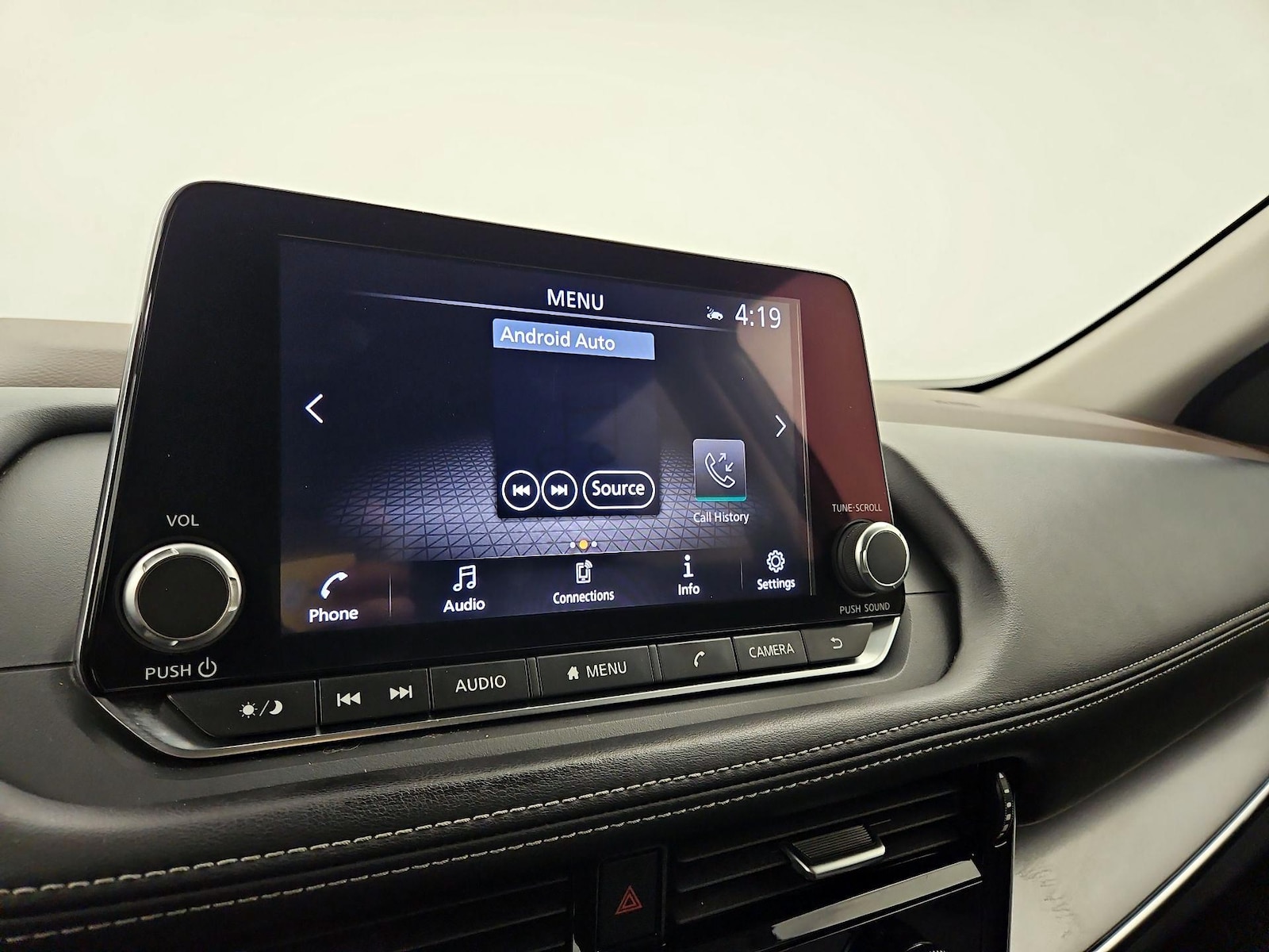 2022 Nissan Rogue SV - Photo 16