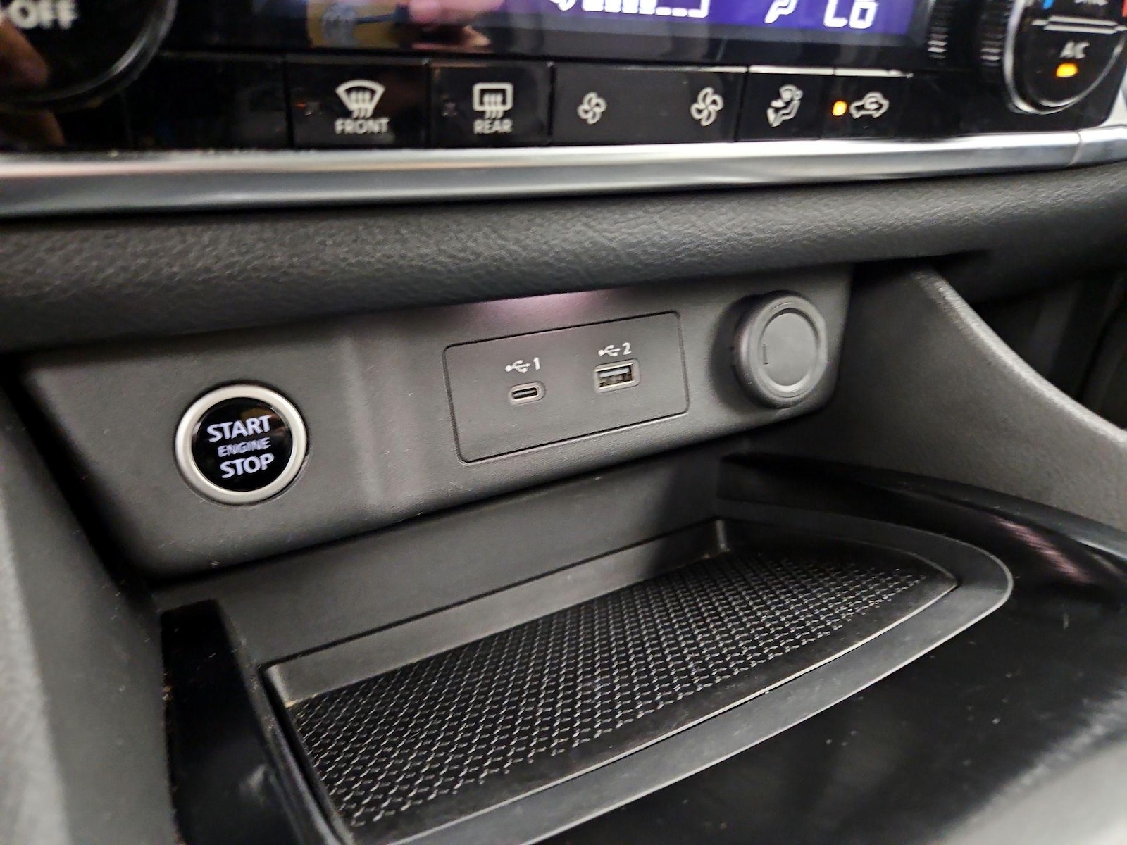 2022 Nissan Rogue SV - Photo 19