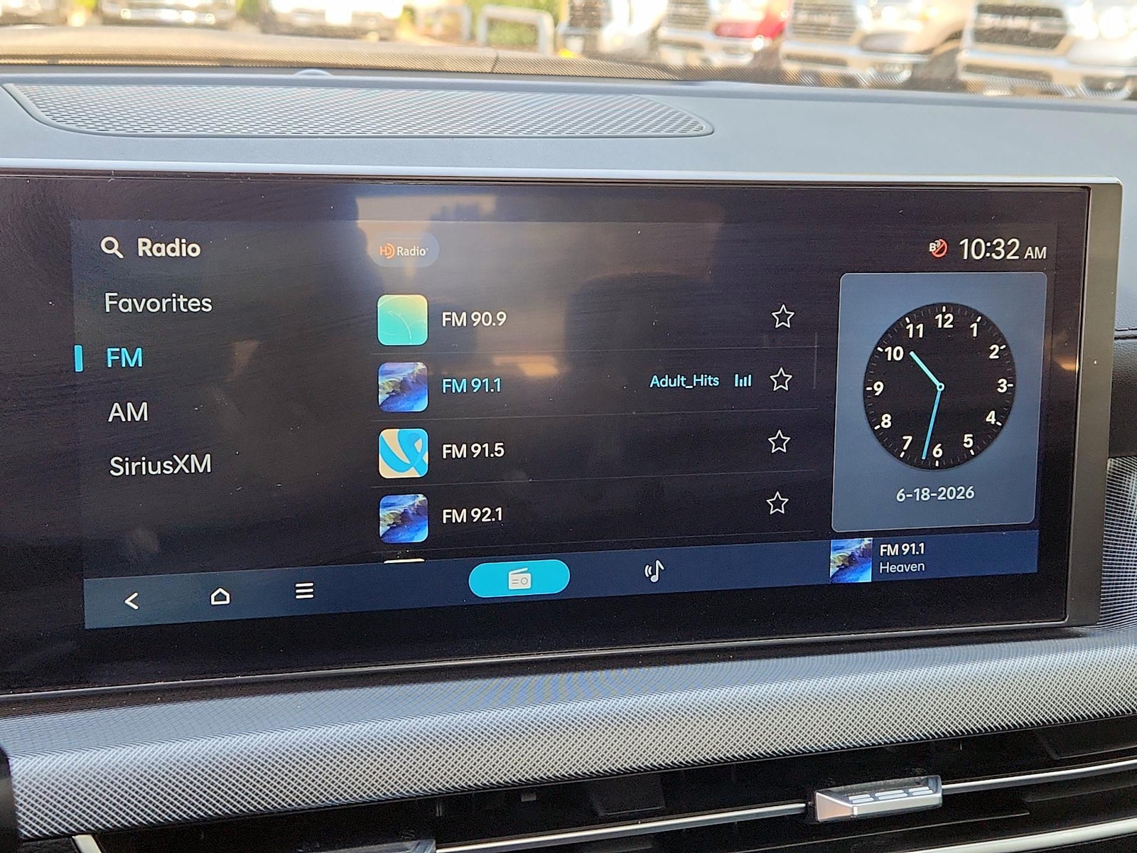 2025 Hyundai Sonata SEL - Photo 14